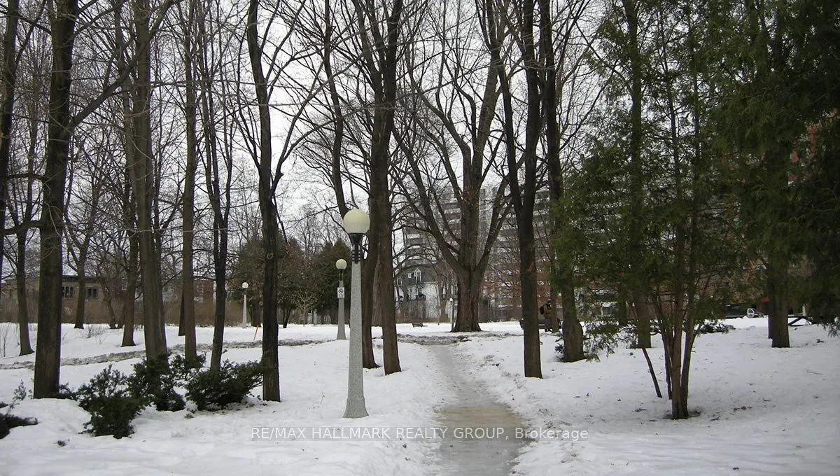 62-64 COBOURG Street
