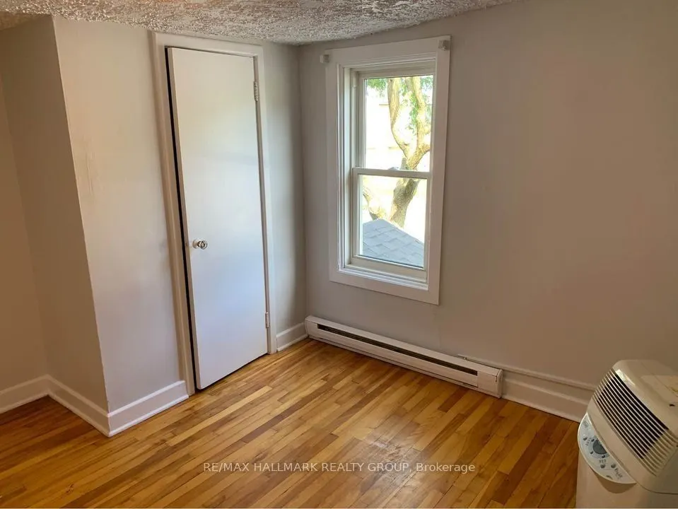 62-64 COBOURG Street