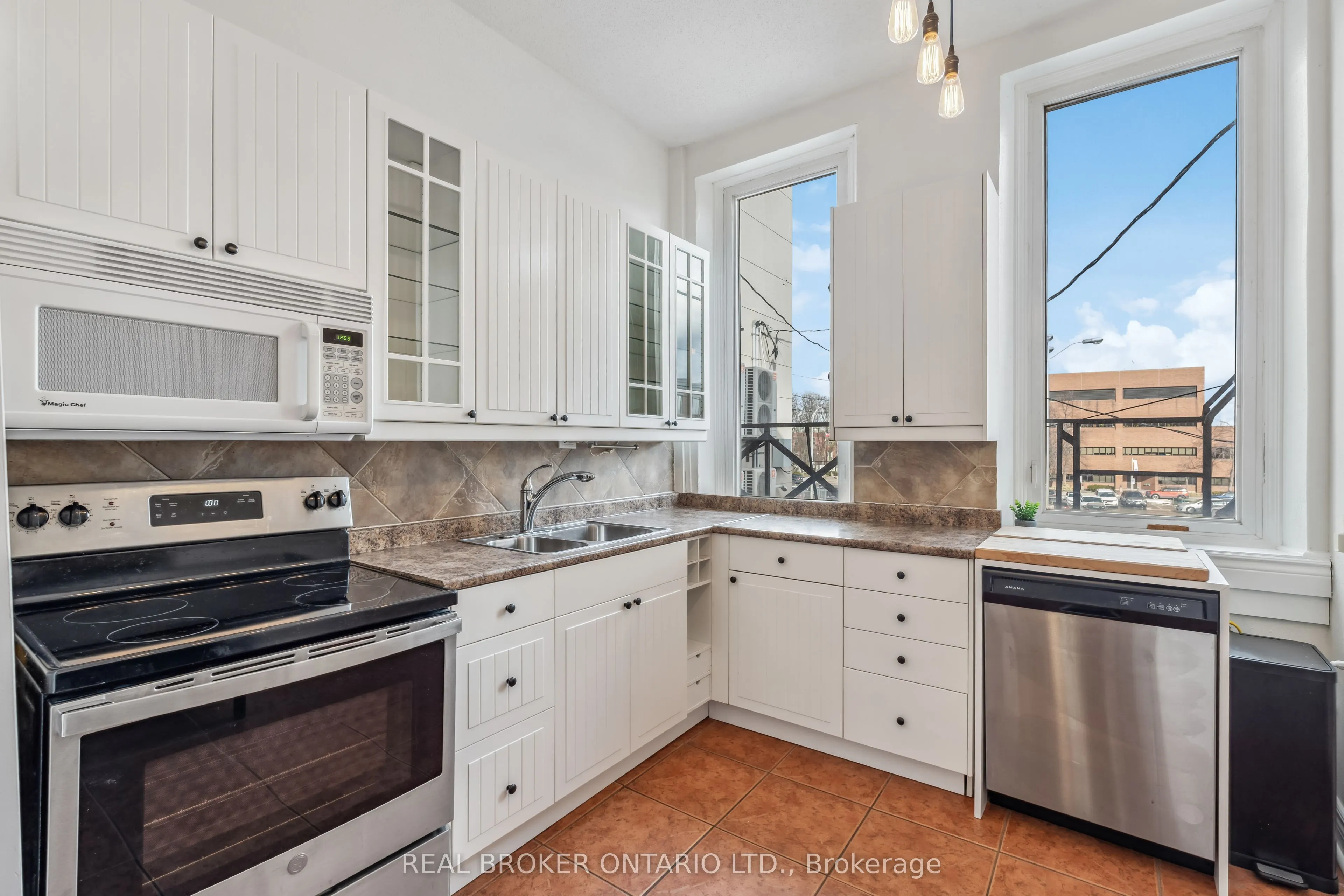 197 King Street E, #Apt 2