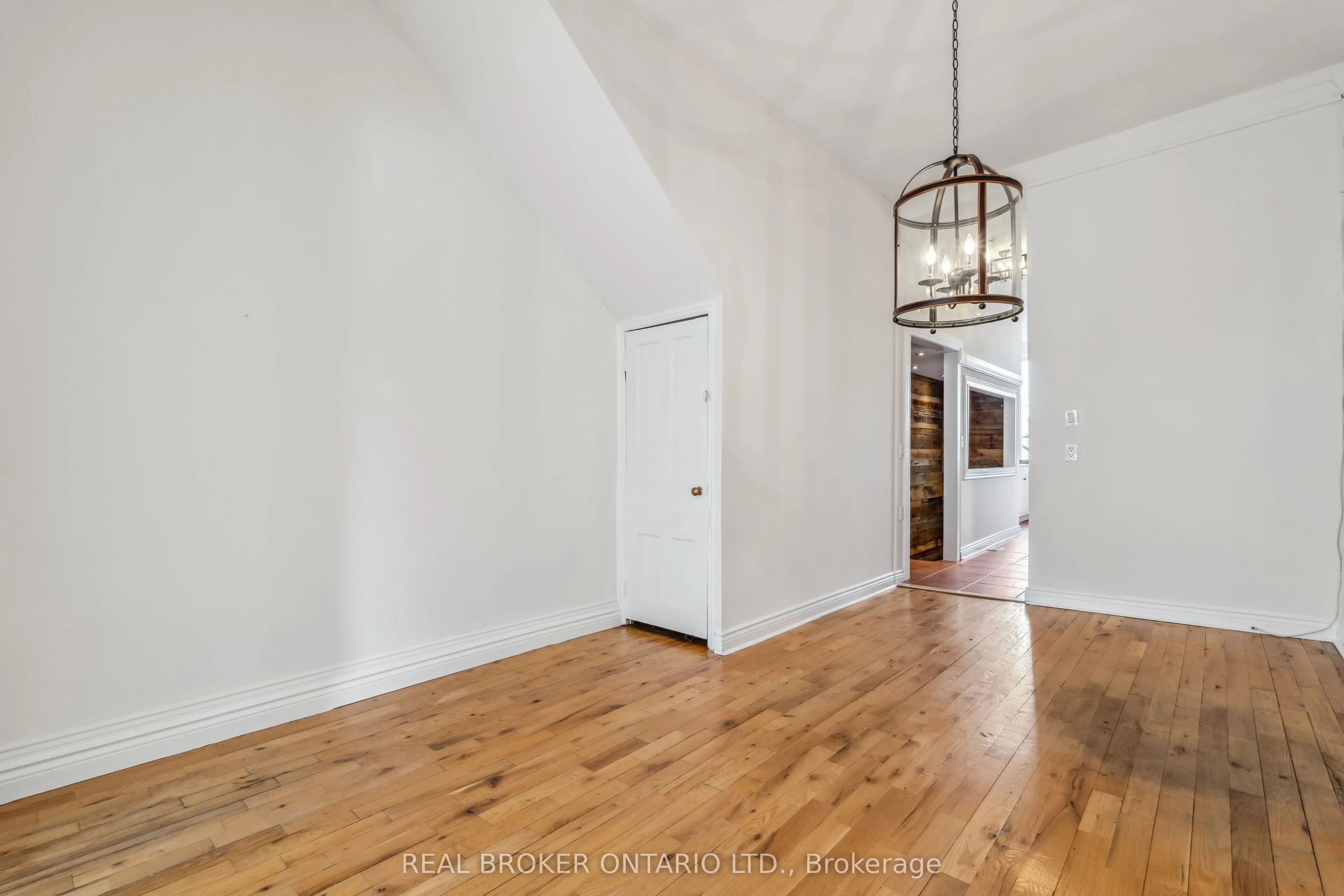 197 King Street E, #Apt 2