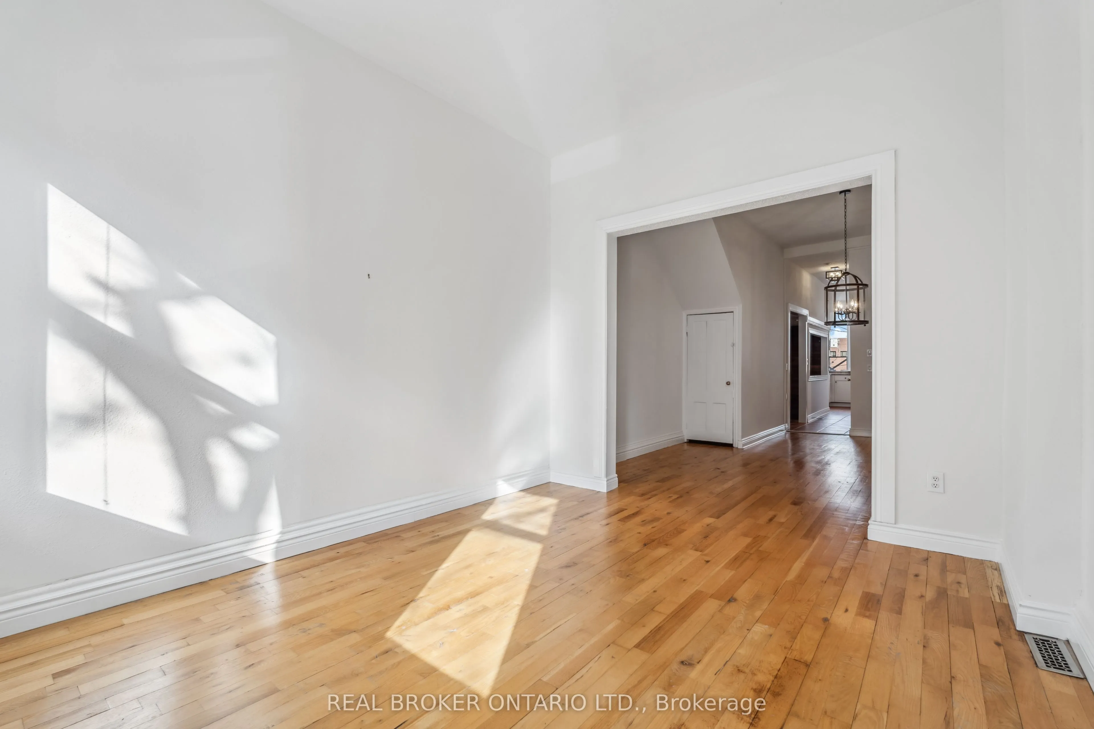 197 King Street E, #Apt 2