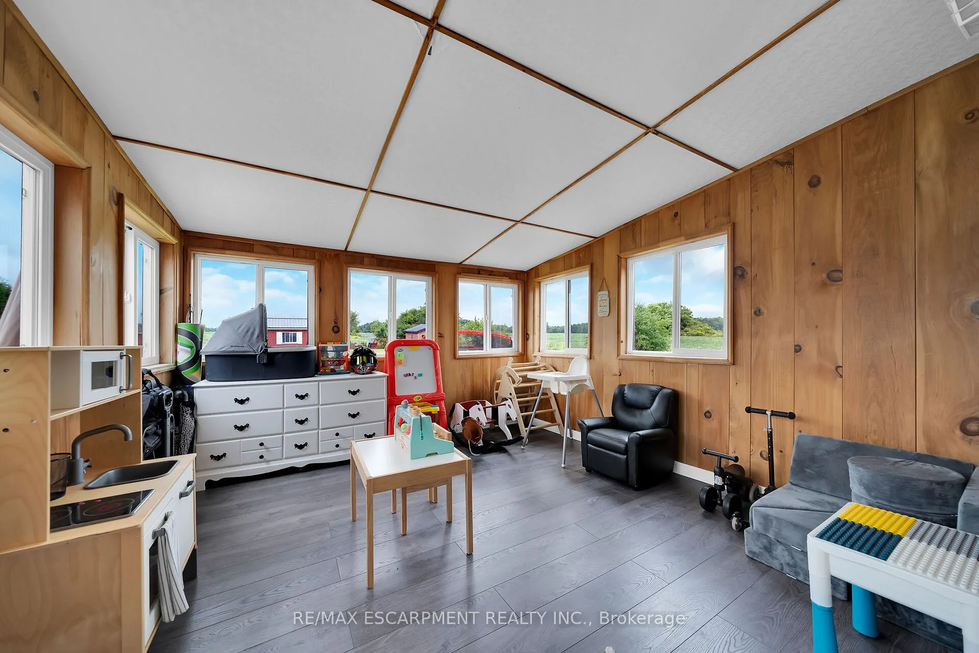 1073 Concession 6 Woodhouse Road
