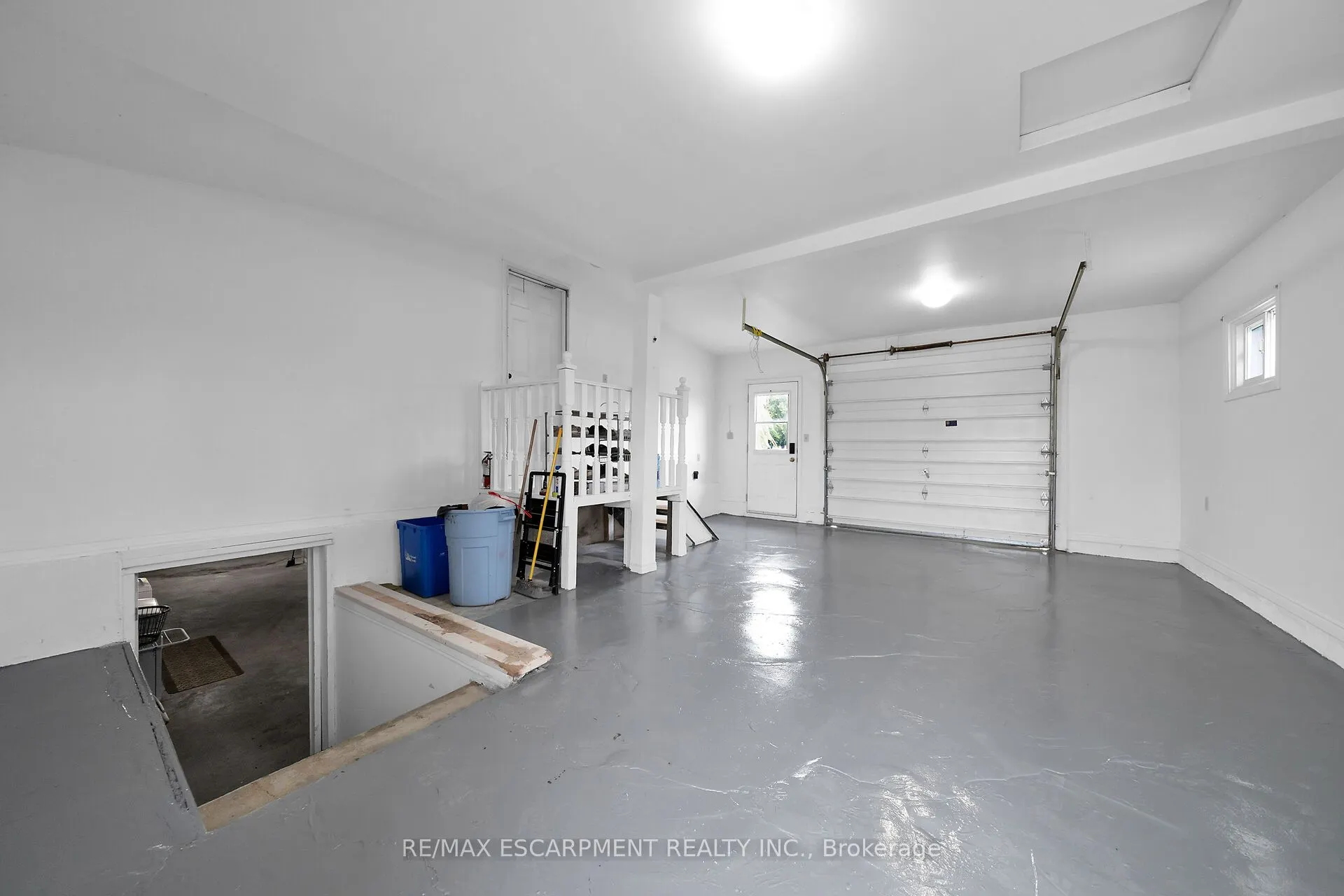 1073 Concession 6 Woodhouse Road