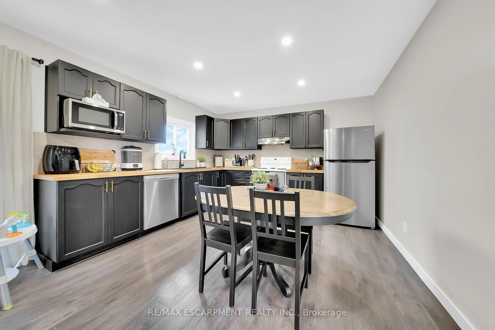 1073 Concession 6 Woodhouse Road