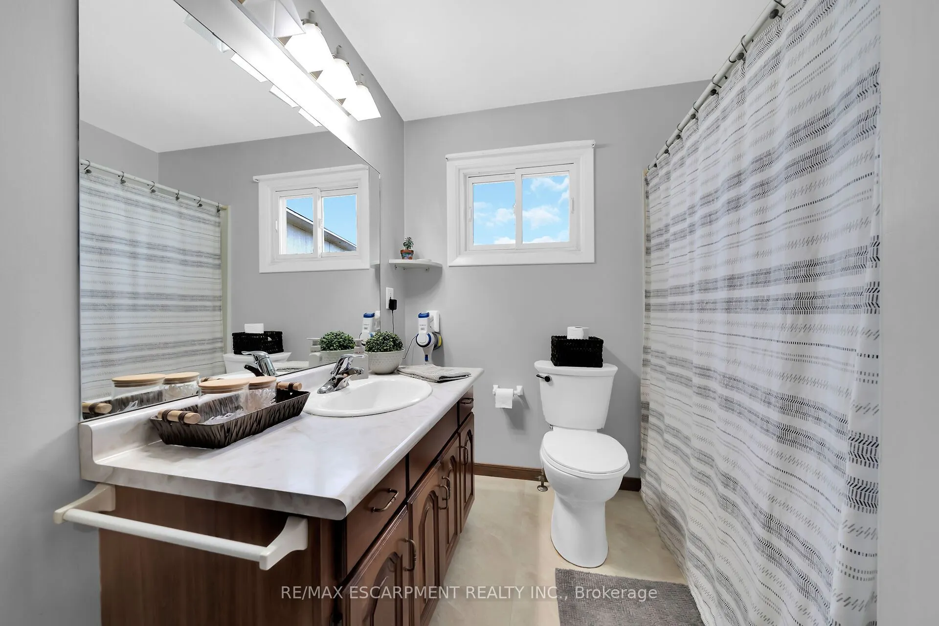 1073 Concession 6 Woodhouse Road
