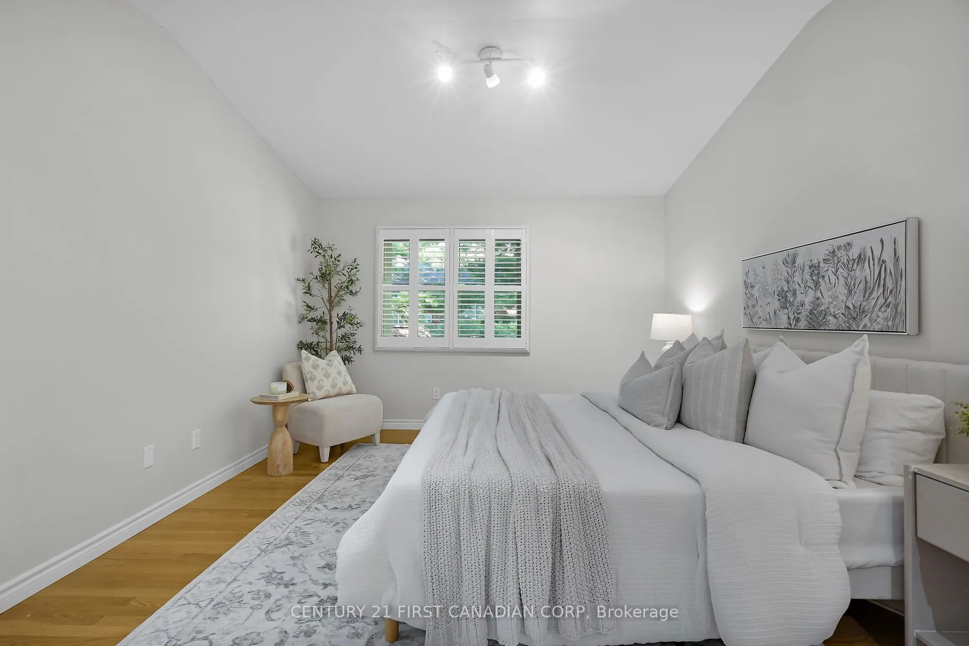 43 Capulet Walk, #36