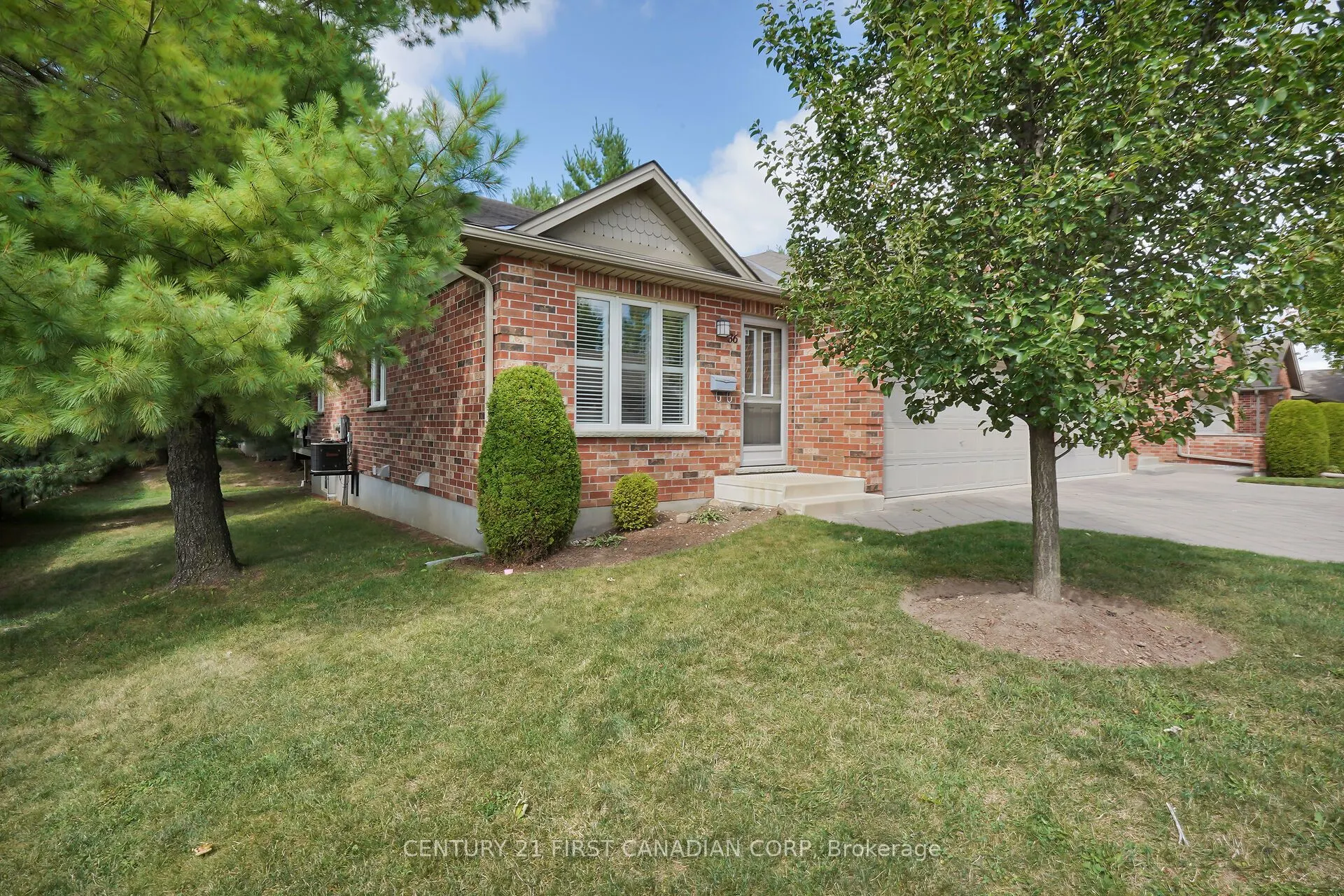 43 Capulet Walk, #36
