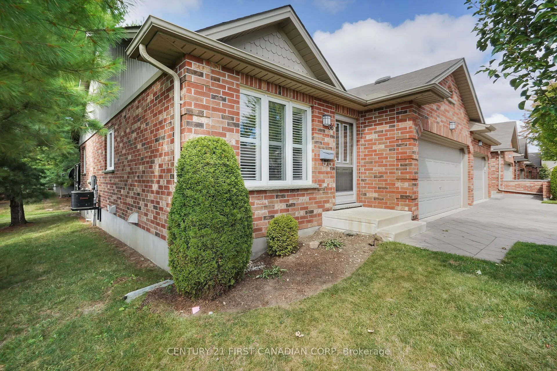 43 Capulet Walk, #36