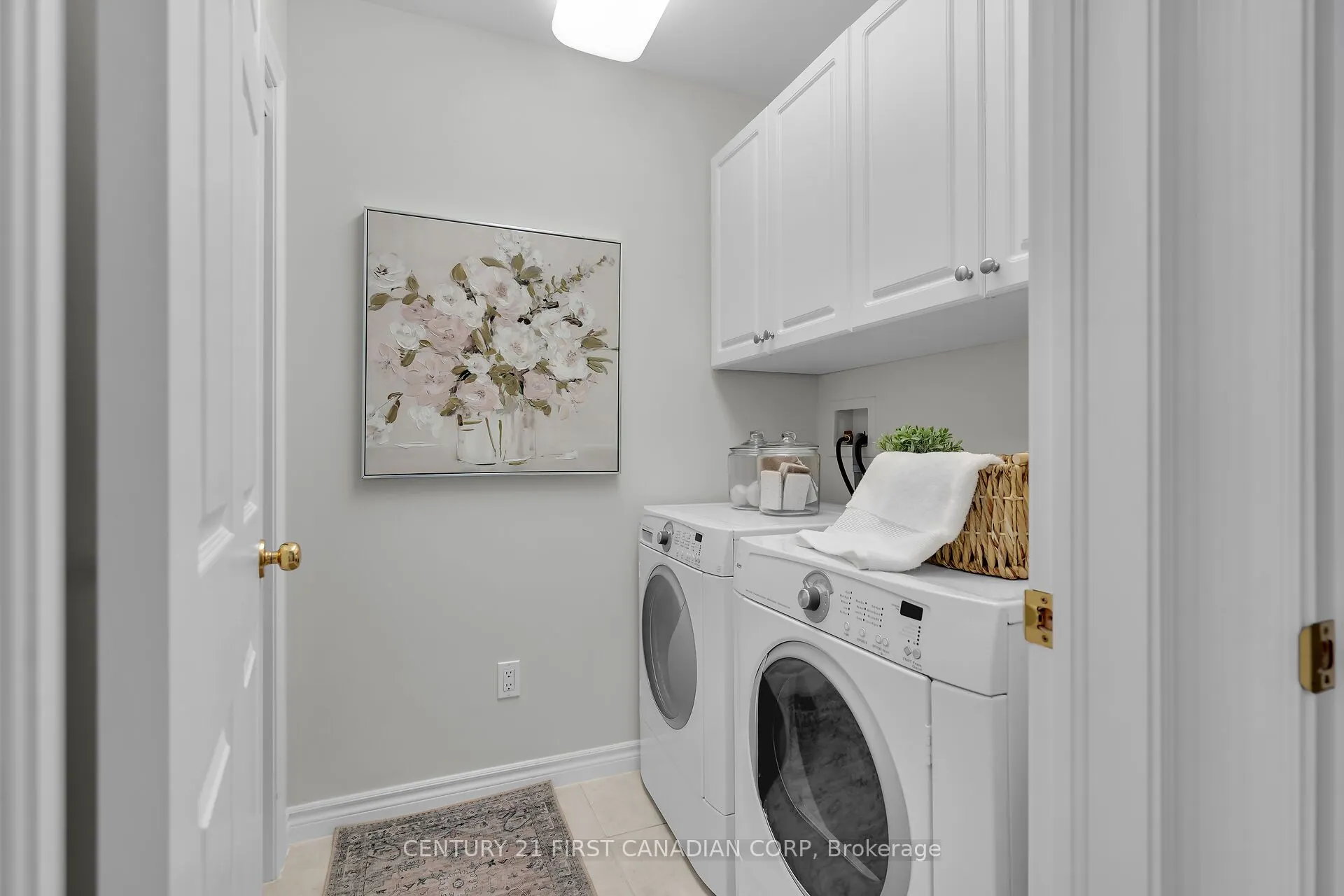 43 Capulet Walk, #36