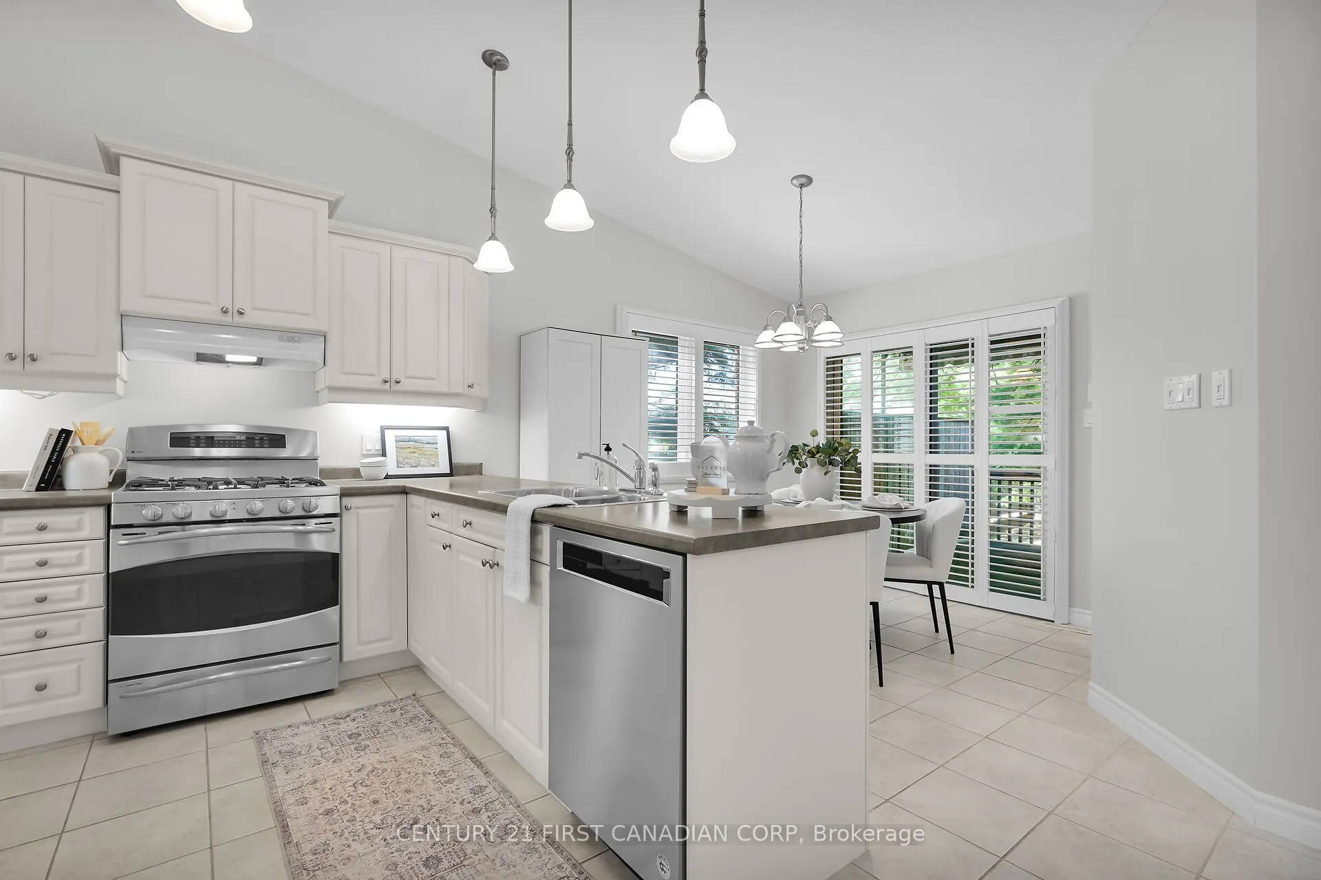 43 Capulet Walk, #36