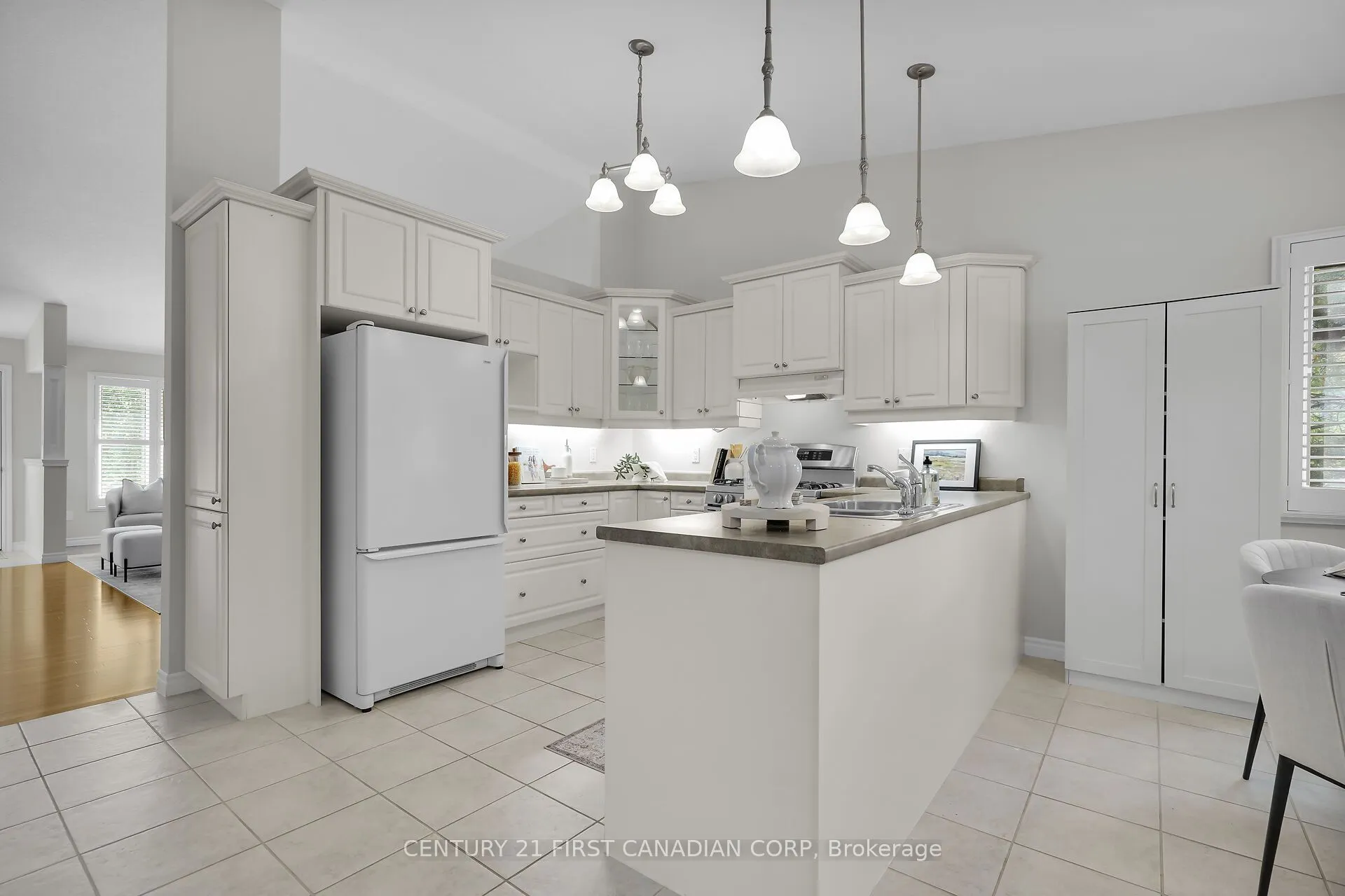 43 Capulet Walk, #36