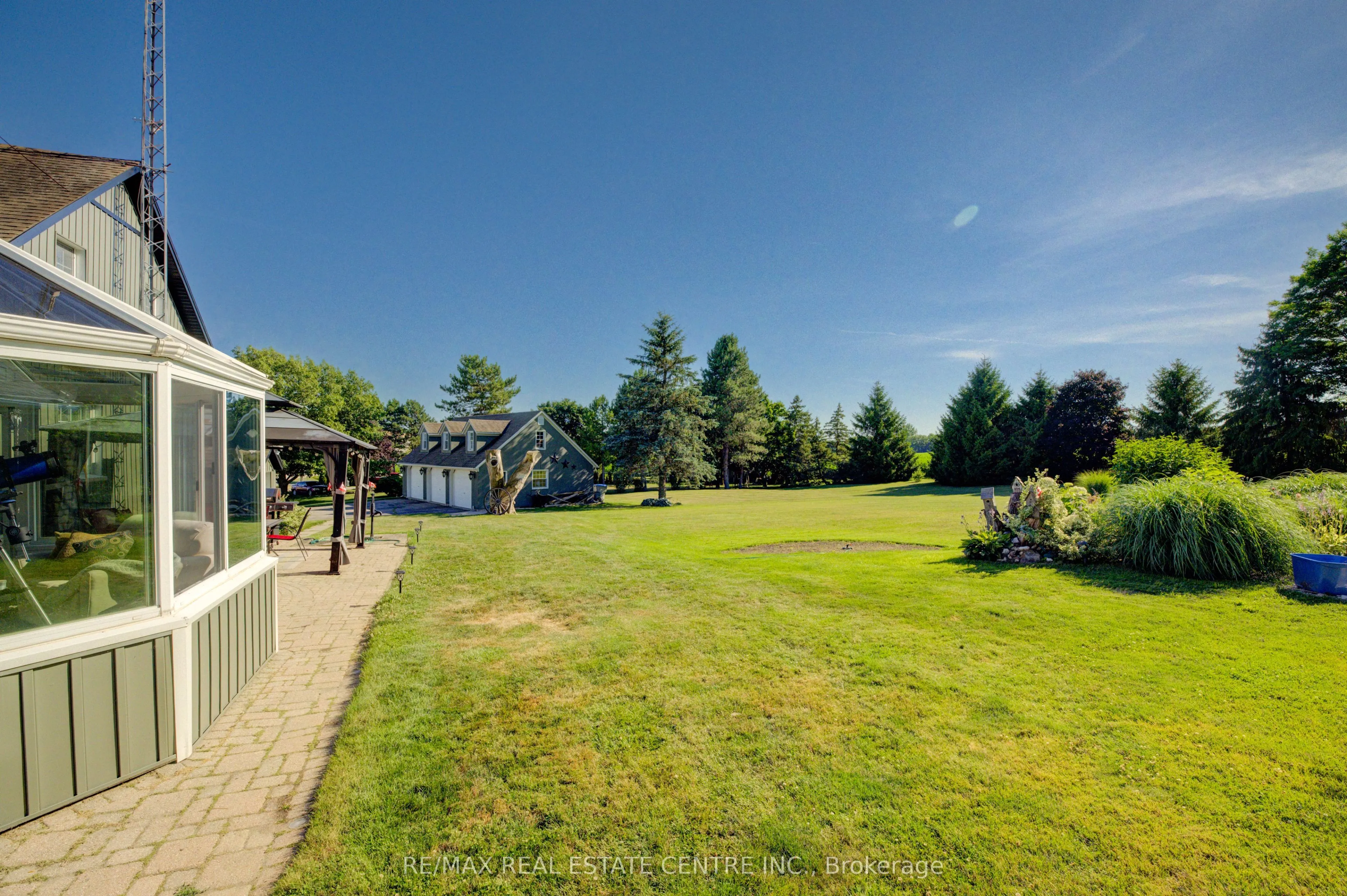 4670 Perth Road 107, Rr #1 Road