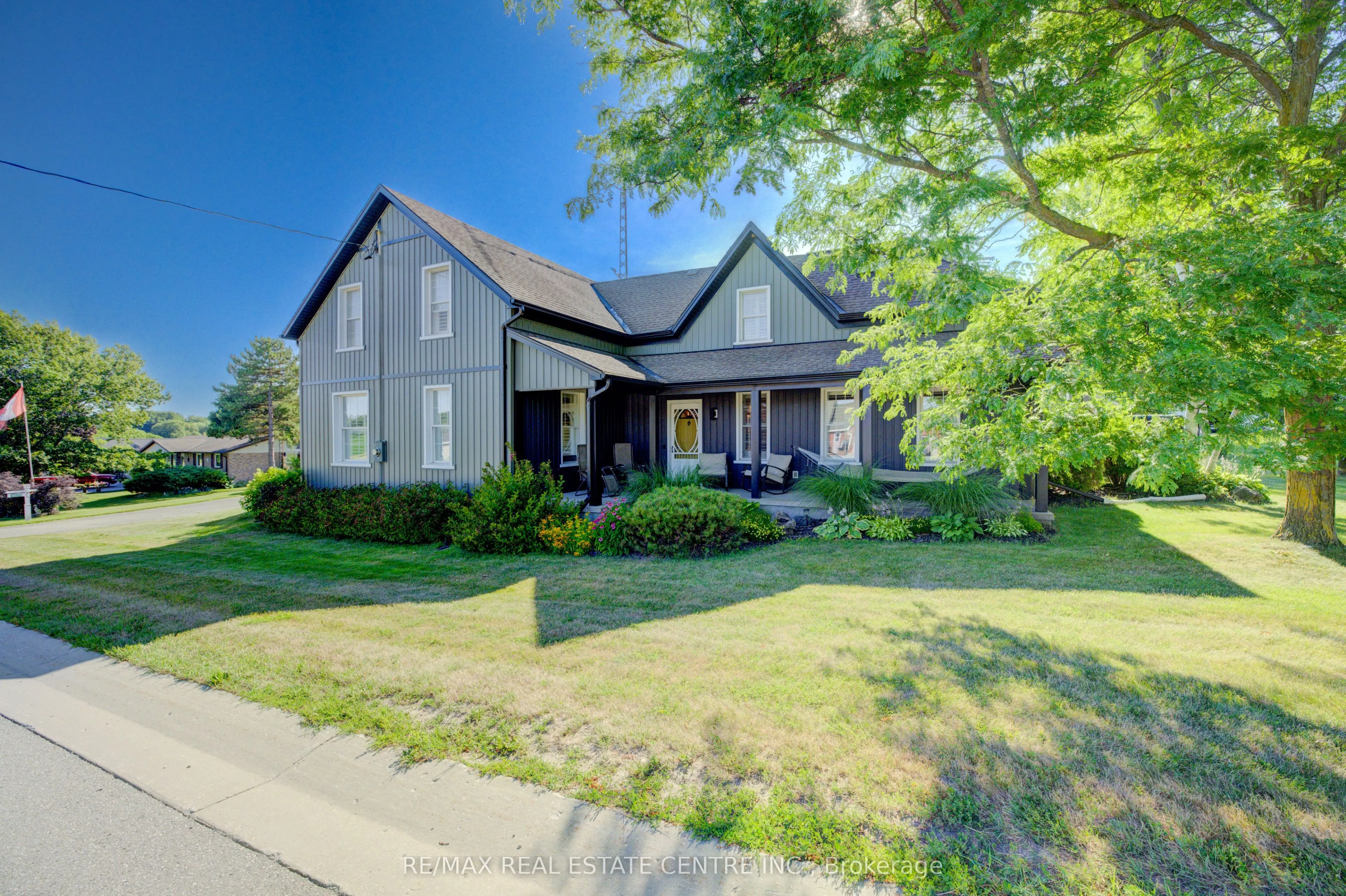 4670 Perth Road 107, Rr #1 Road