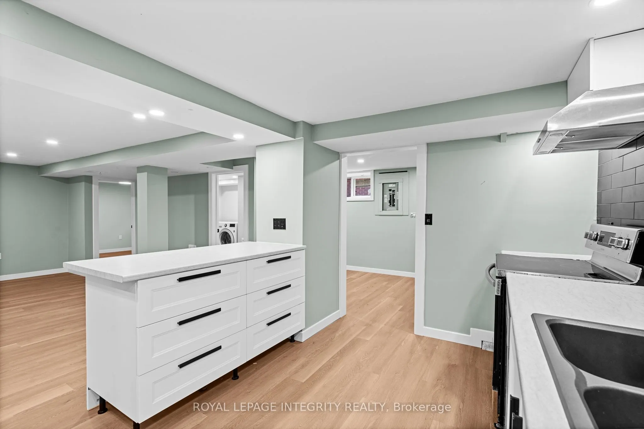 1116 Cline Crescent