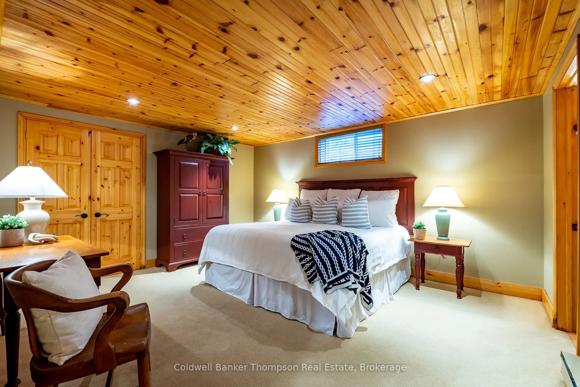 415 GRASSMERE RESORT Road