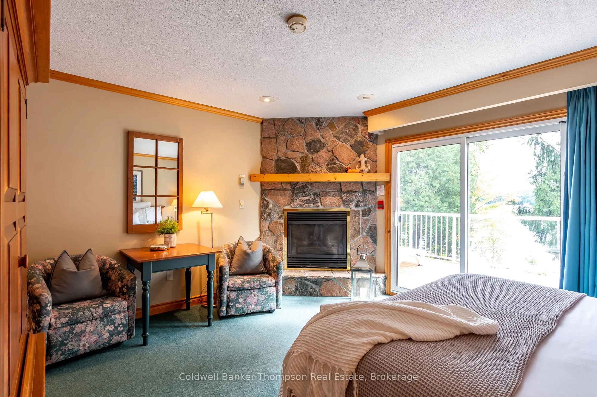 415 GRASSMERE RESORT Road