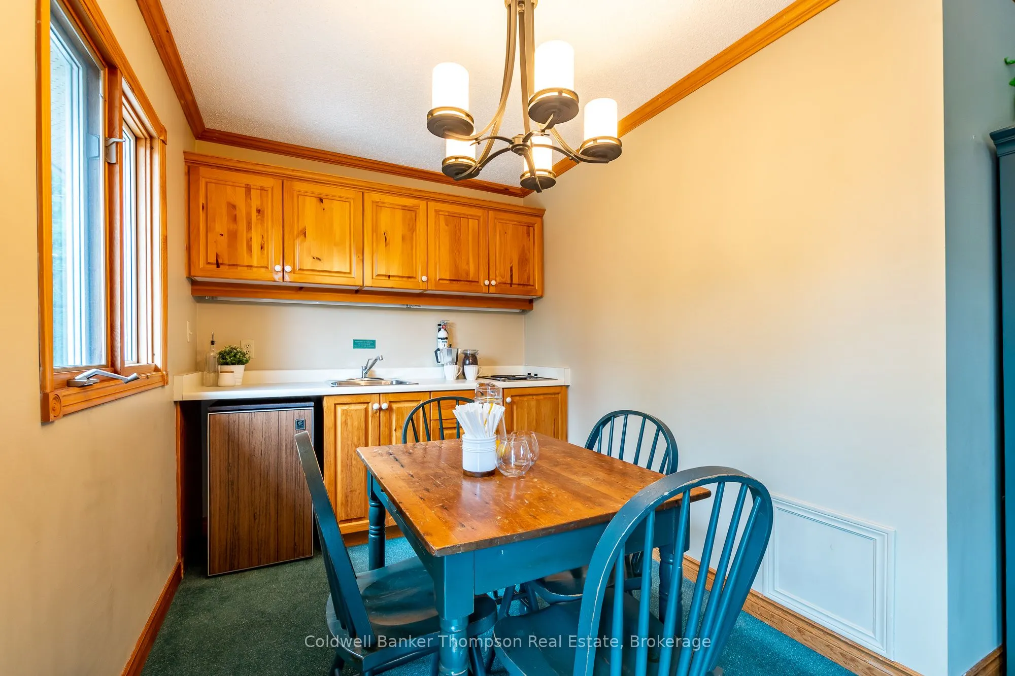 415 GRASSMERE RESORT Road