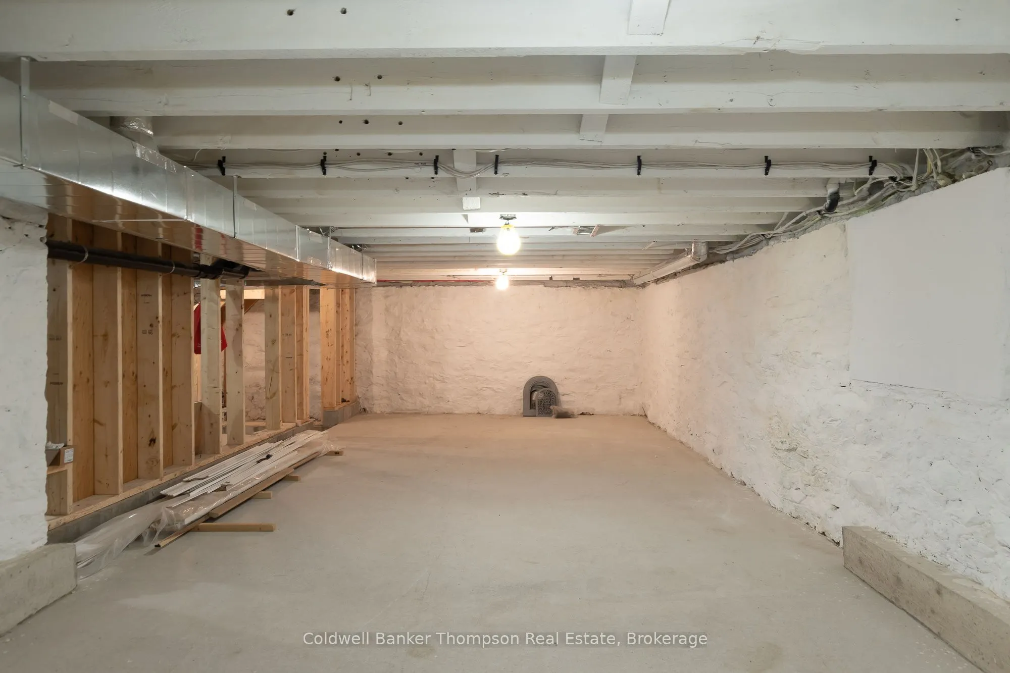 30 Minerva Street W