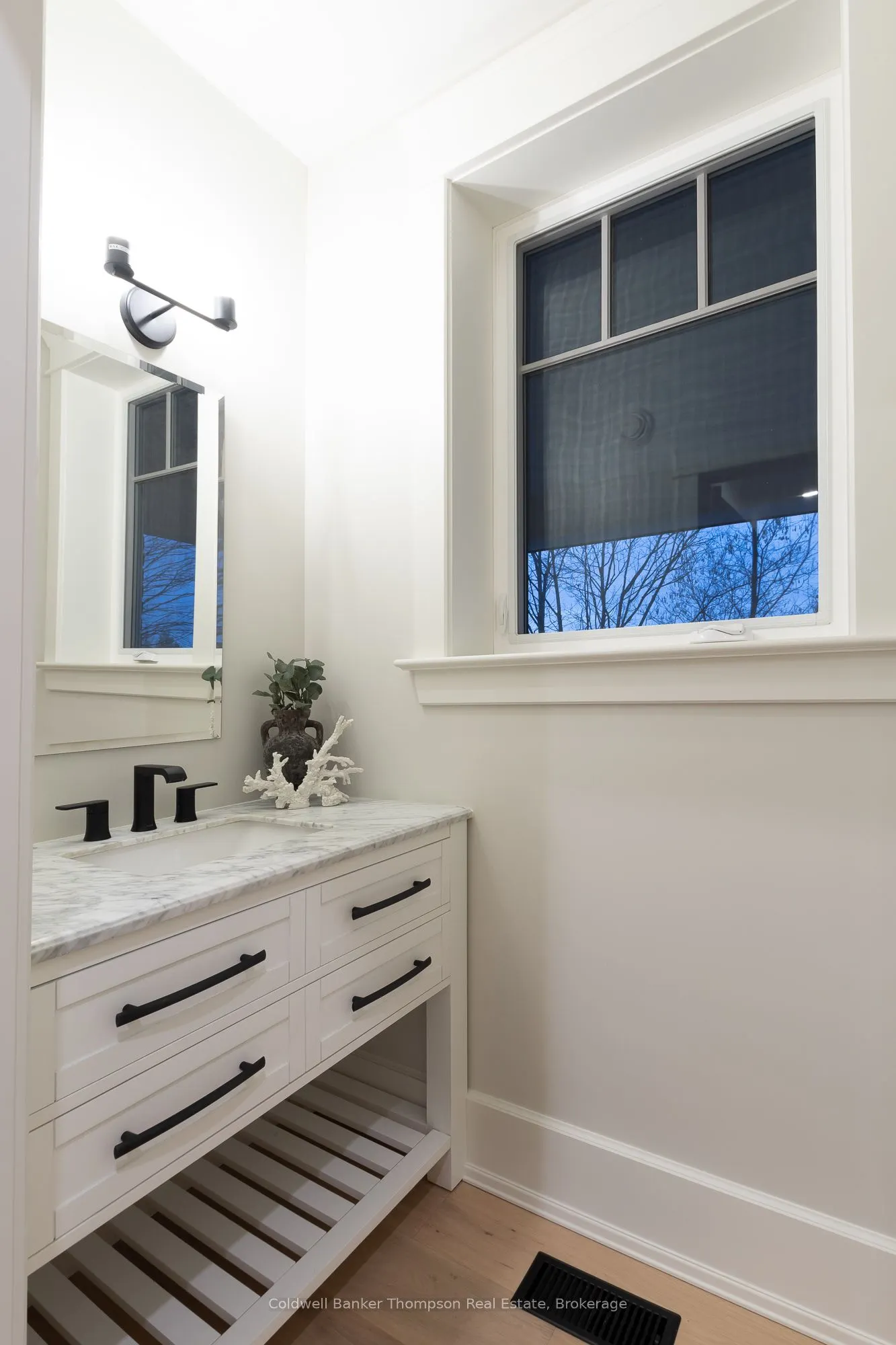 30 Minerva Street W