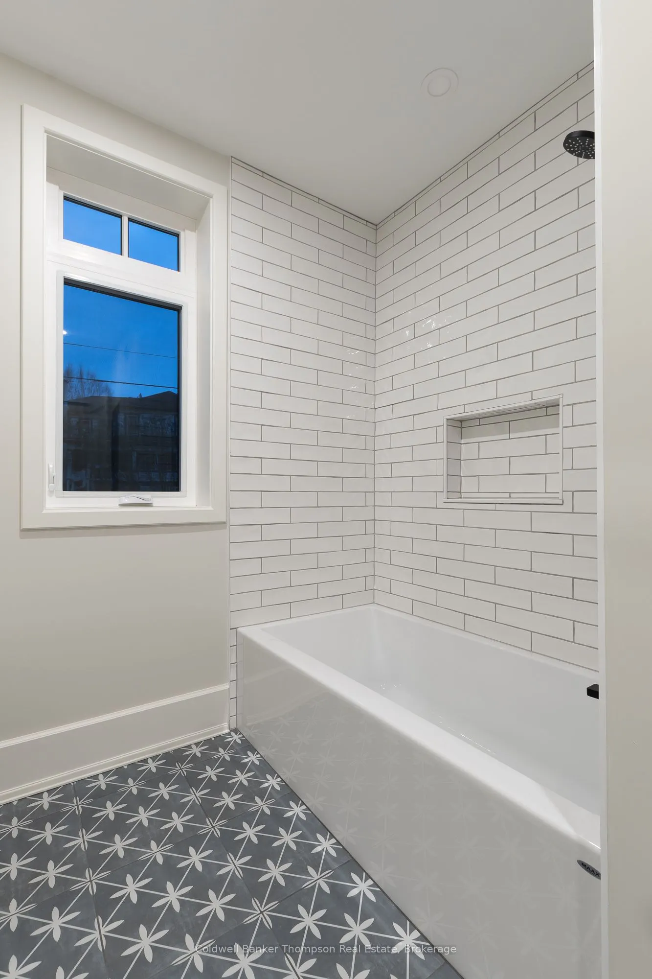 30 Minerva Street W