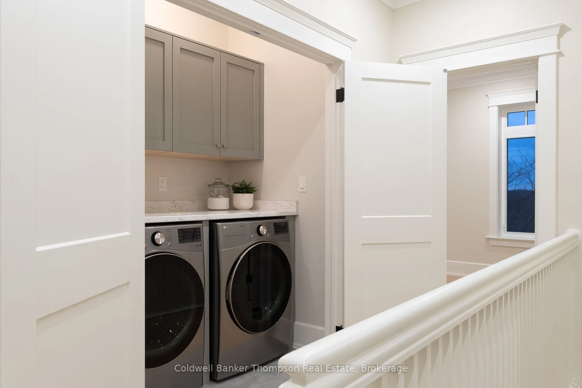 30 Minerva Street W