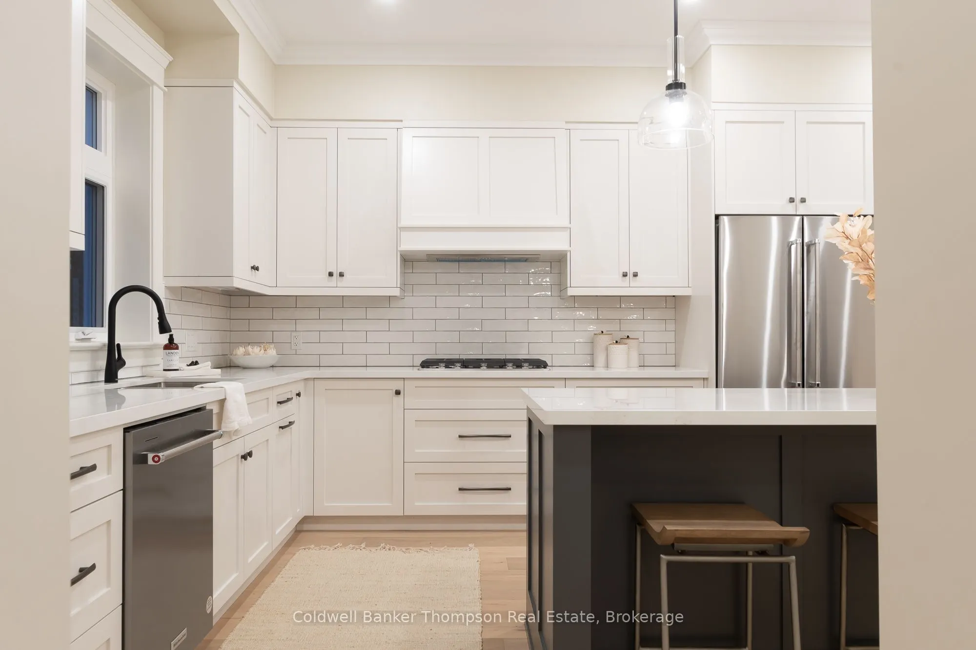 30 Minerva Street W