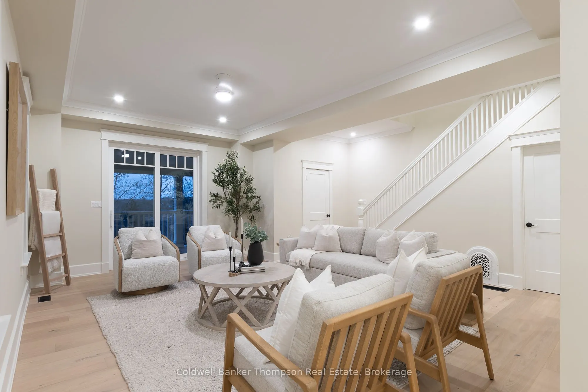 30 Minerva Street W