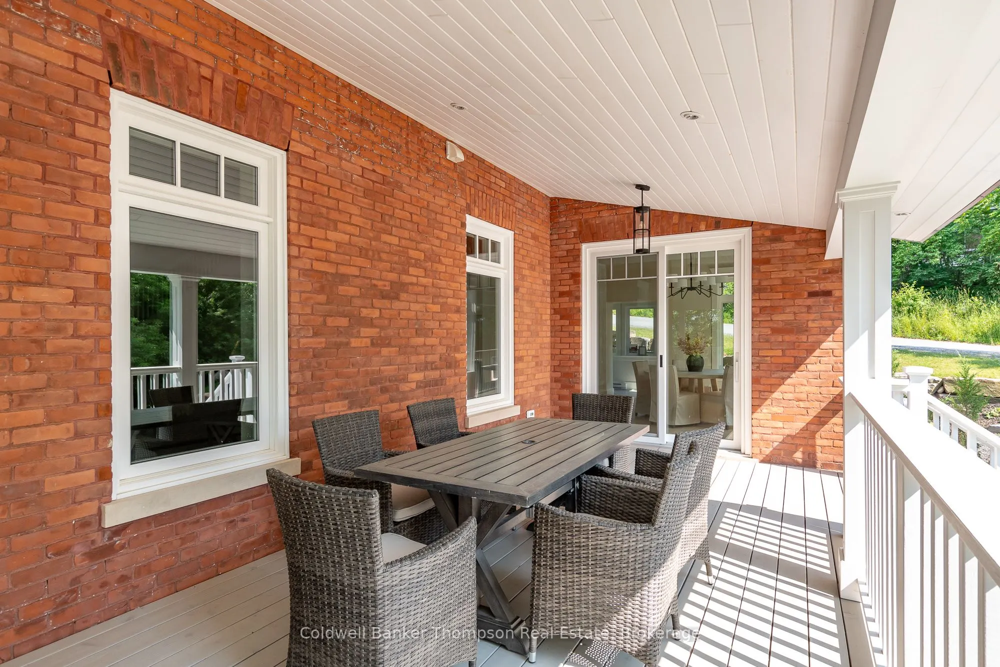 30 Minerva Street W