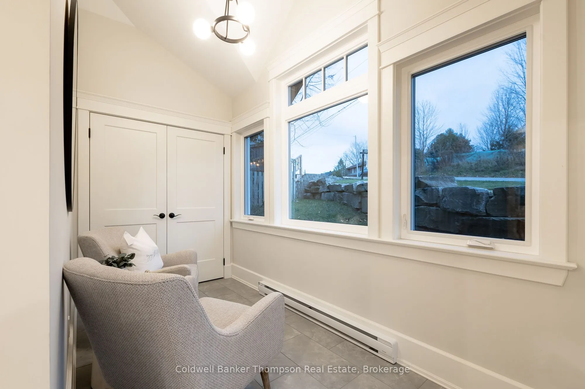 30 Minerva Street W