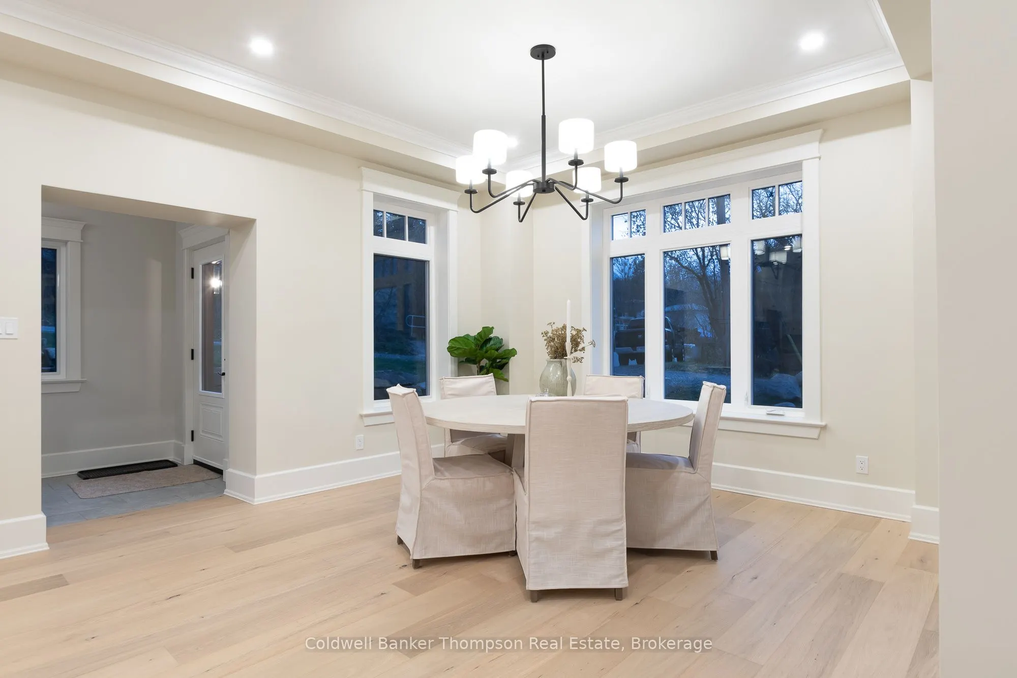 30 Minerva Street W