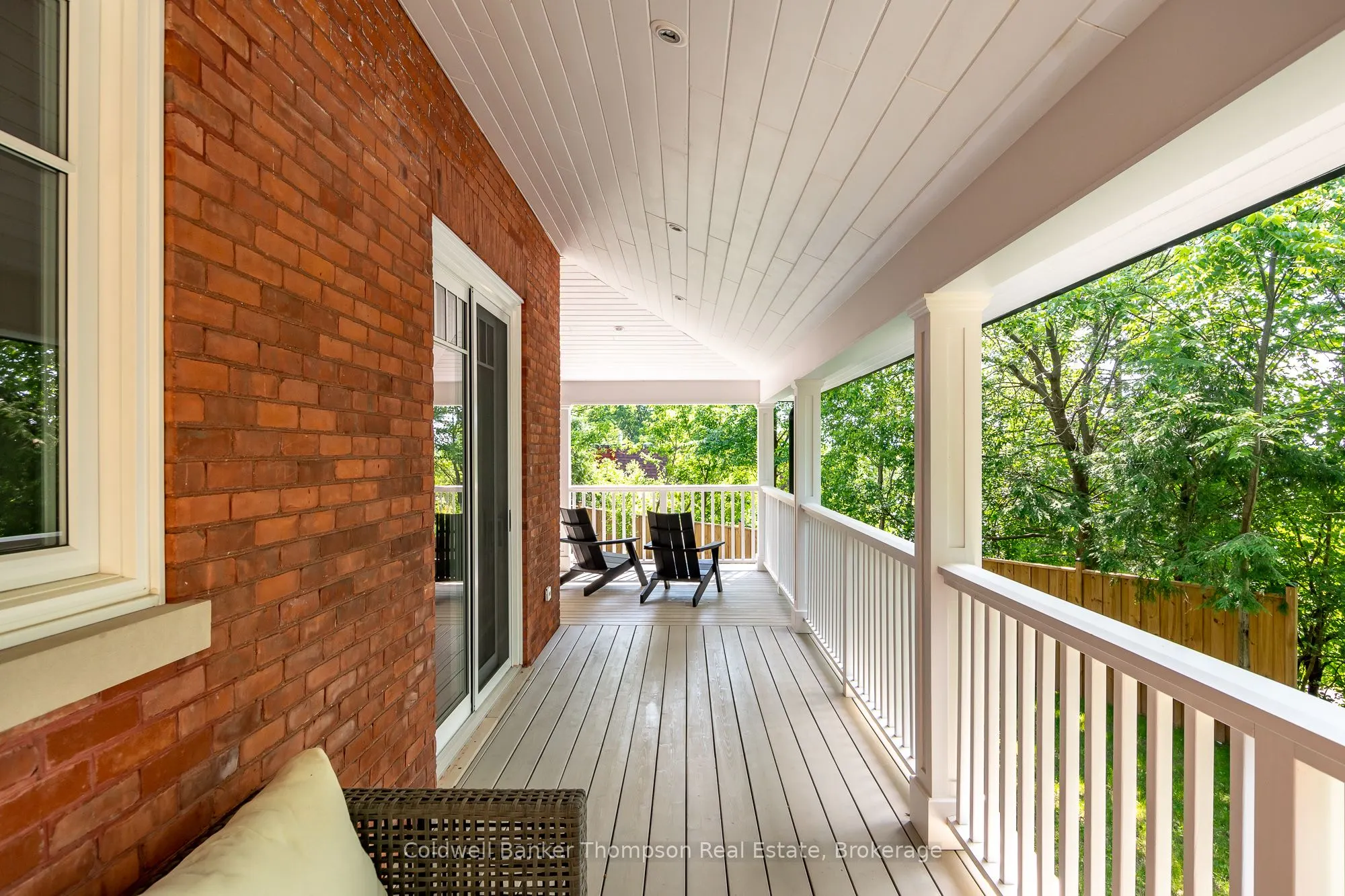 30 Minerva Street W