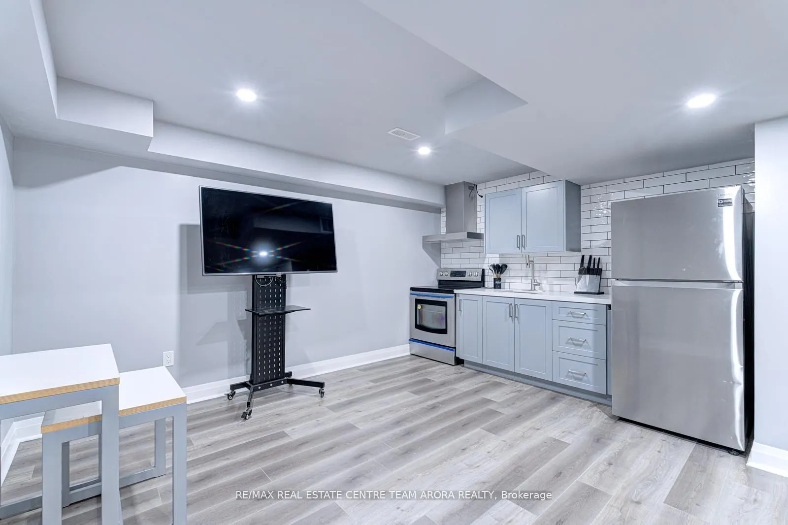 39 Great Fls Boulevard