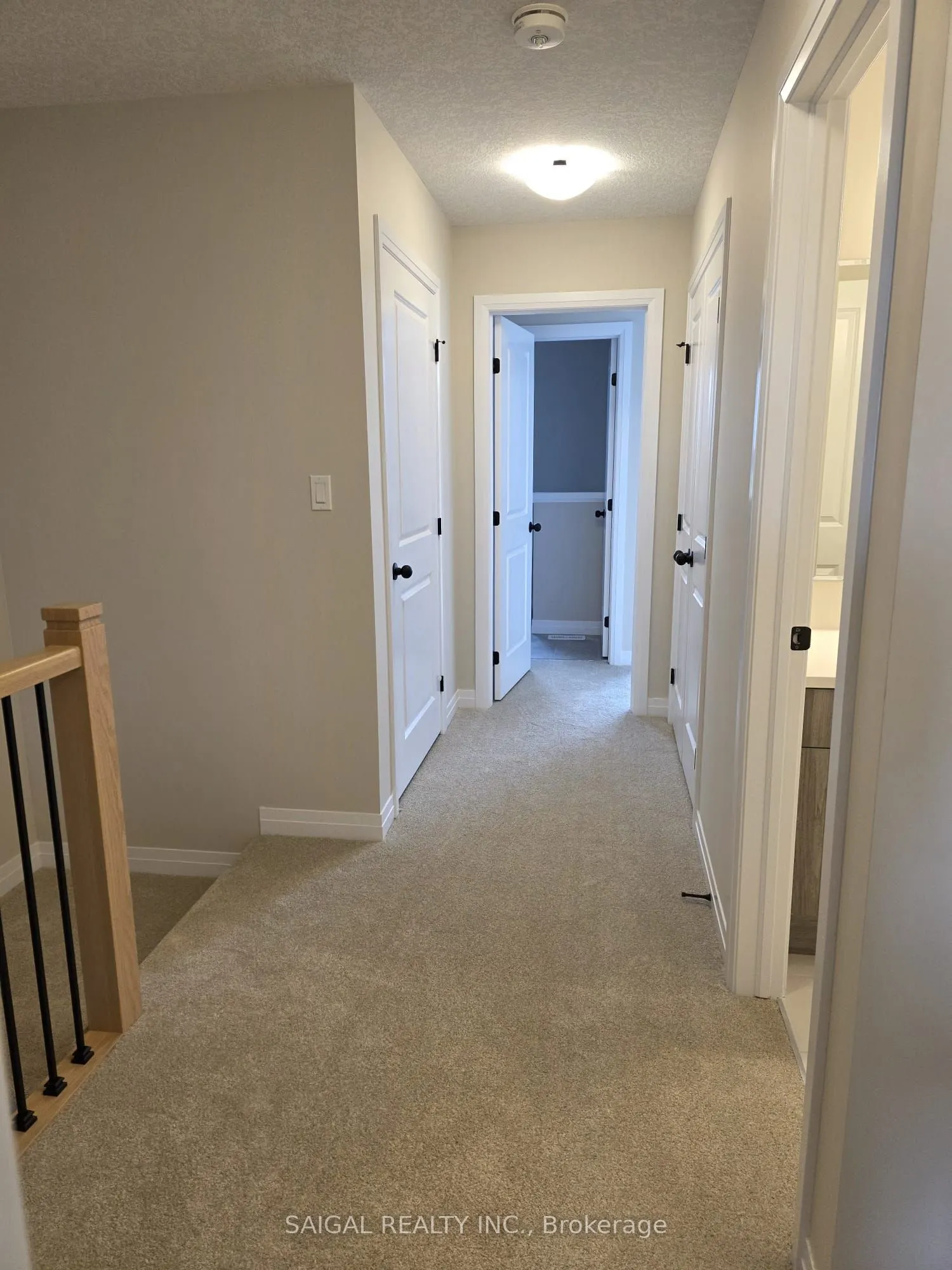 31 Rivergreen Crescent