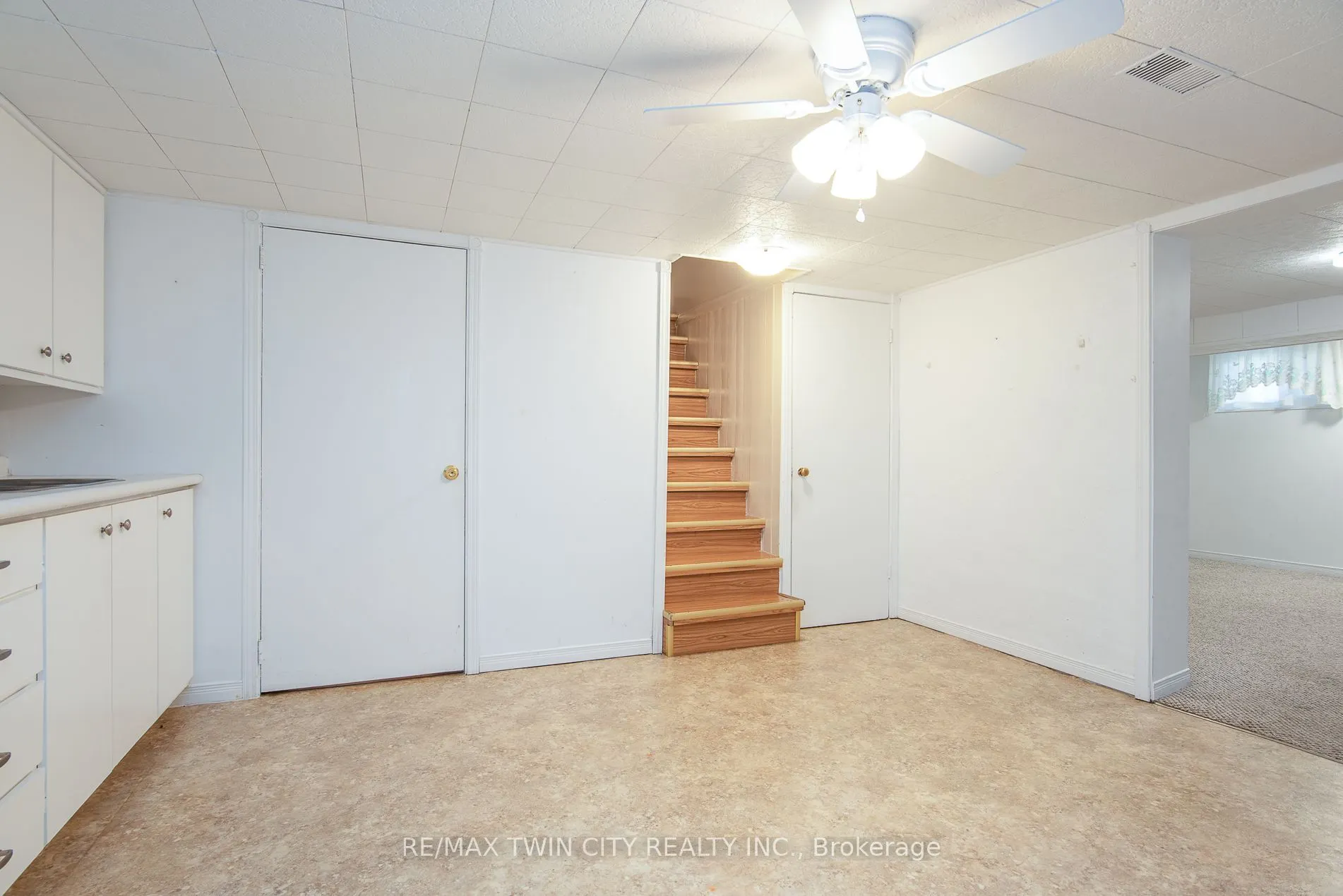 148 Siebert Avenue