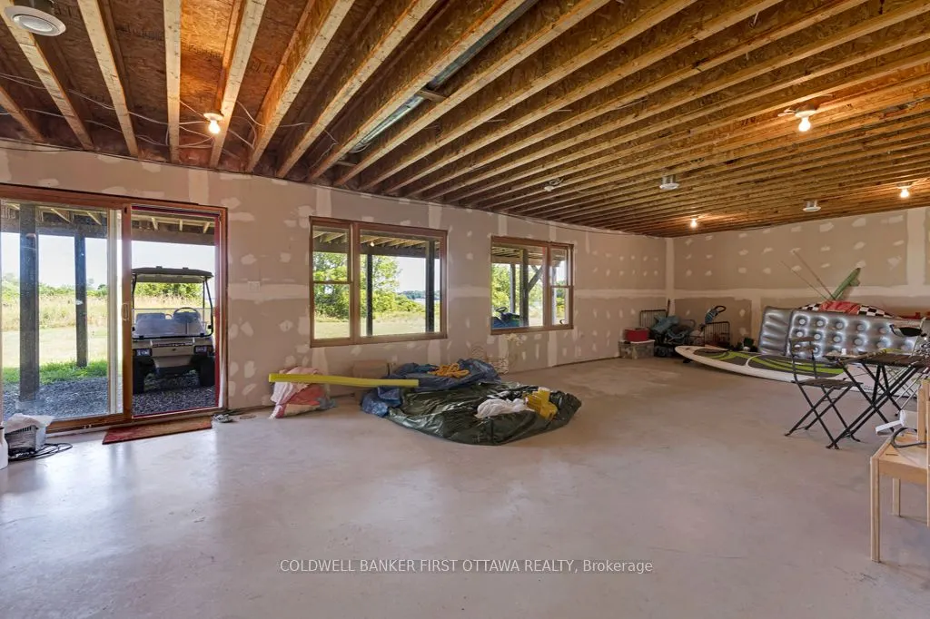 9868 COUNTY ROAD 42 Road
