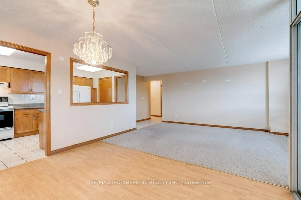 99 DONN Avenue, #408