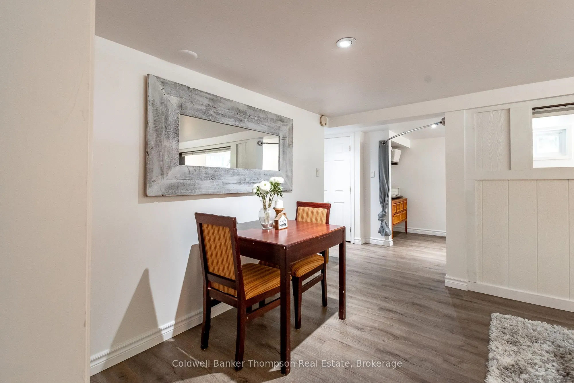 28 Veterans Way