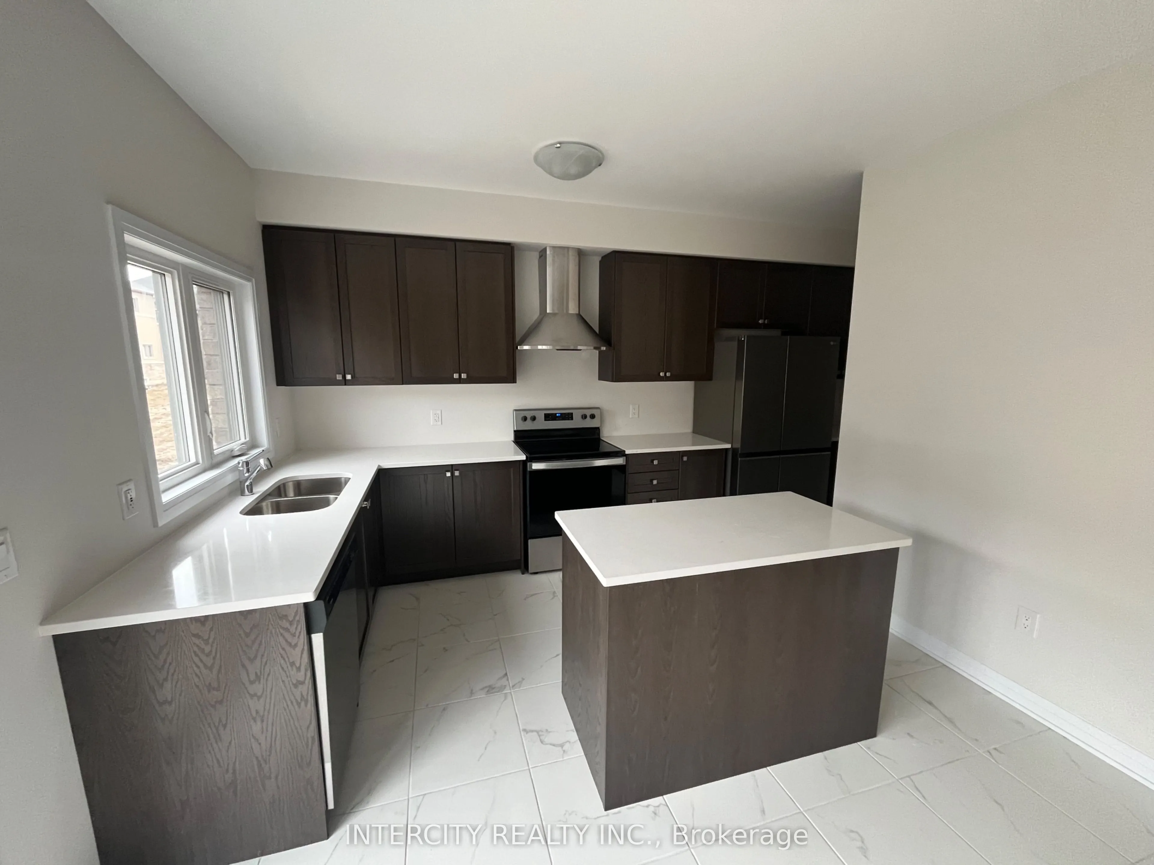 140 Raftis Street