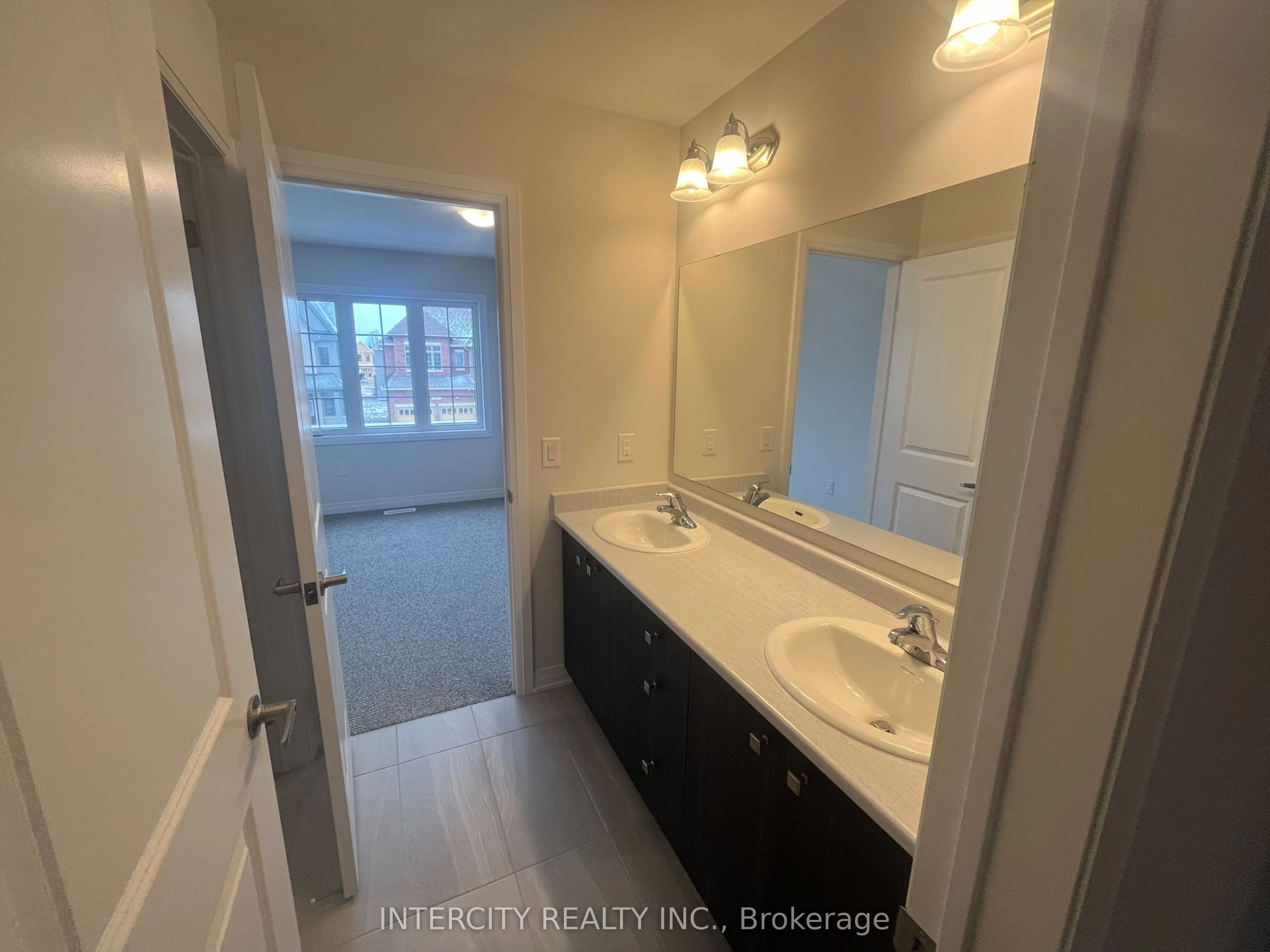 140 Raftis Street