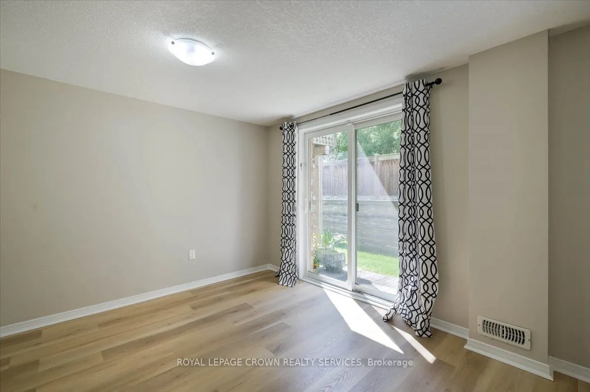 750 Lawrence Street, #21