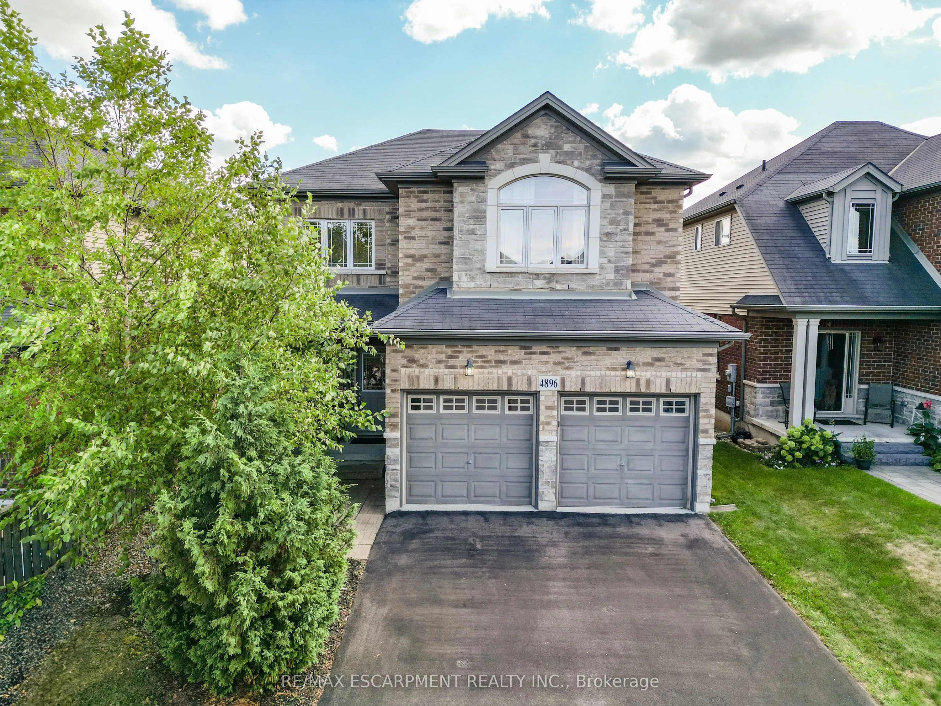 4896 Allan Court