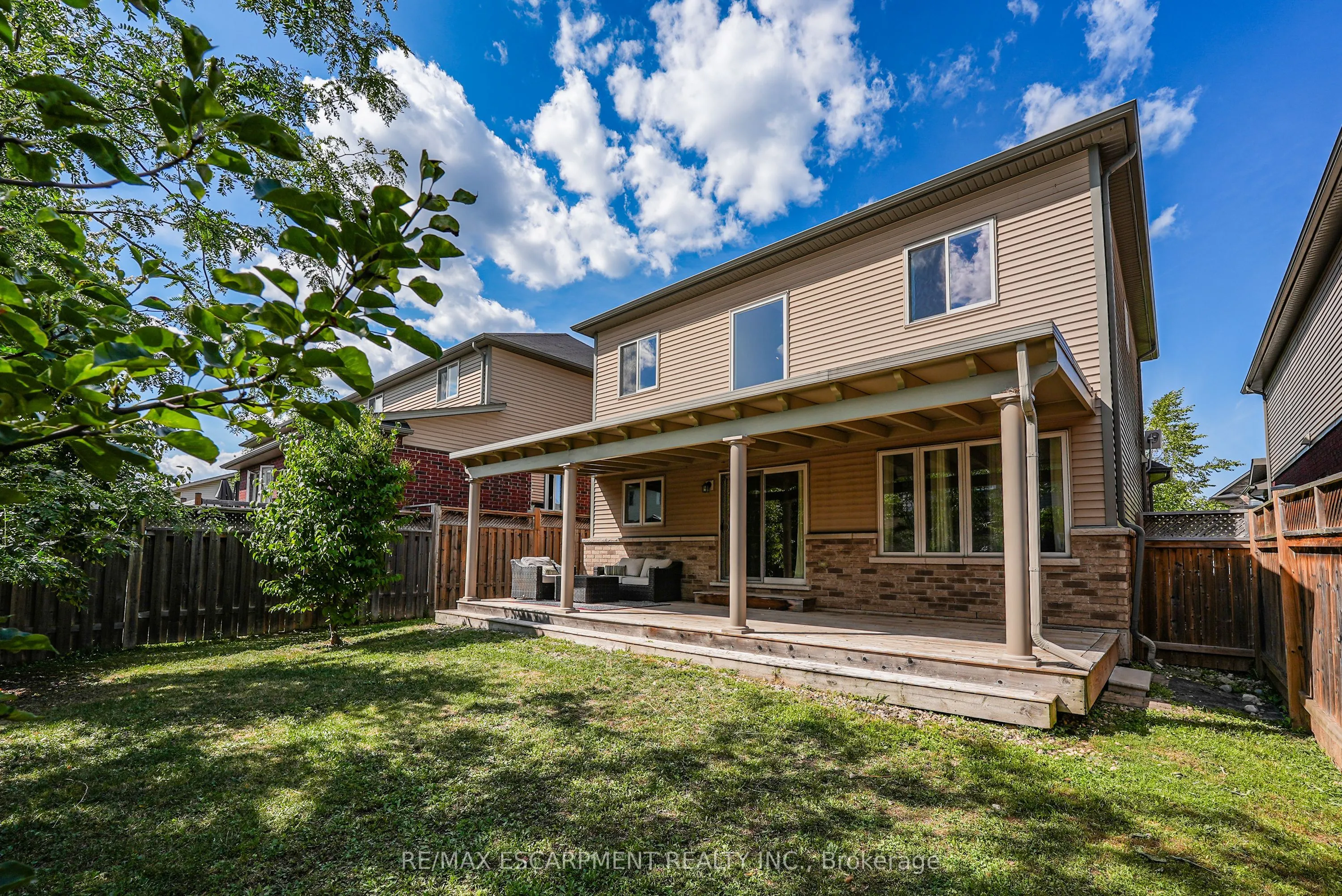 4896 Allan Court