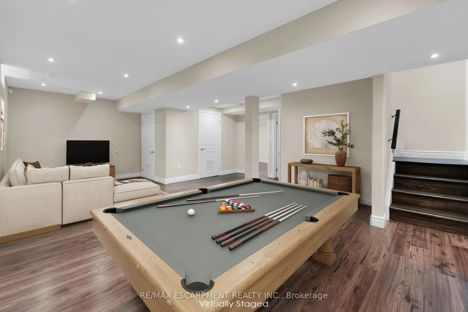 4896 Allan Court