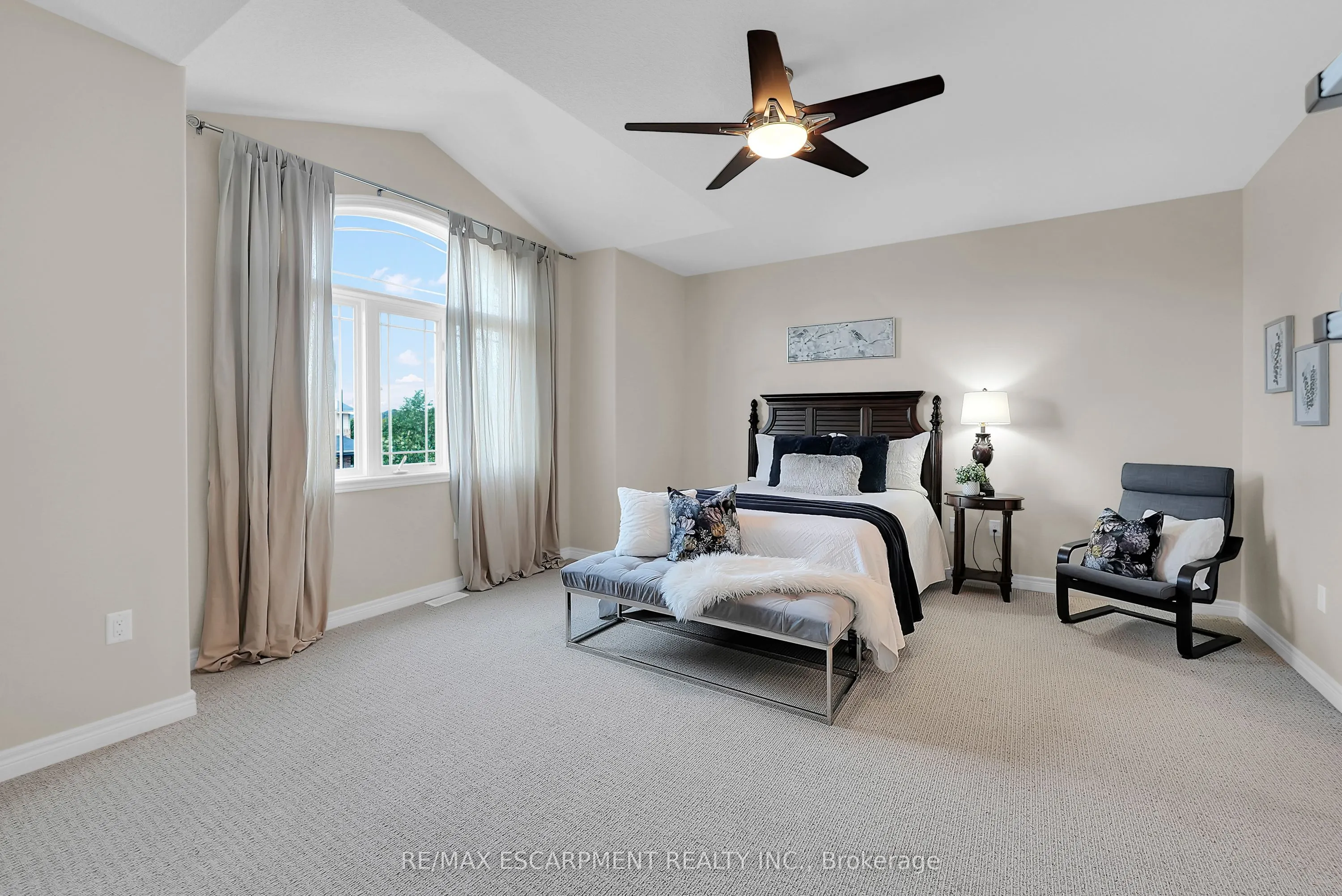 4896 Allan Court