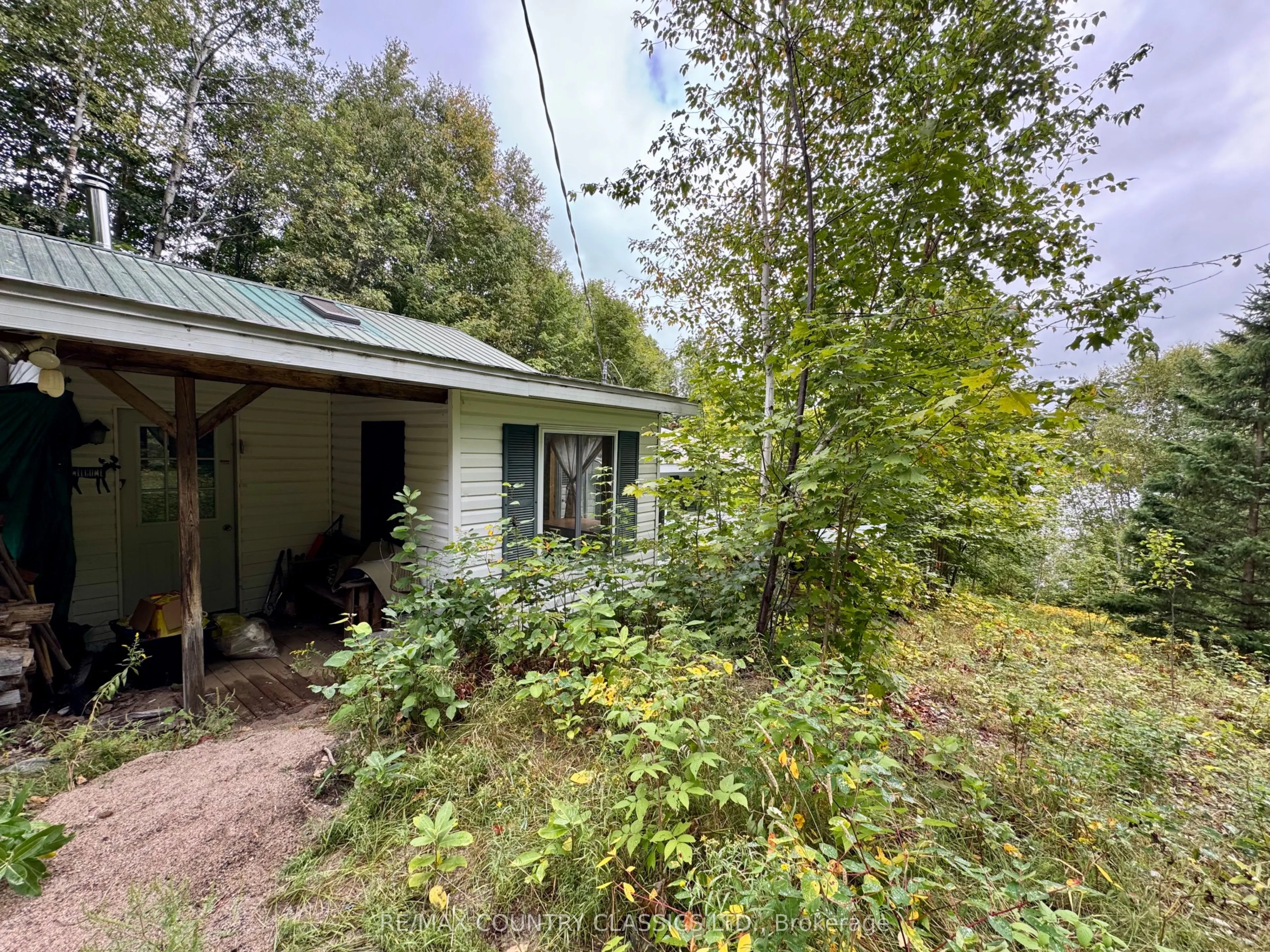 256 Elgin Road