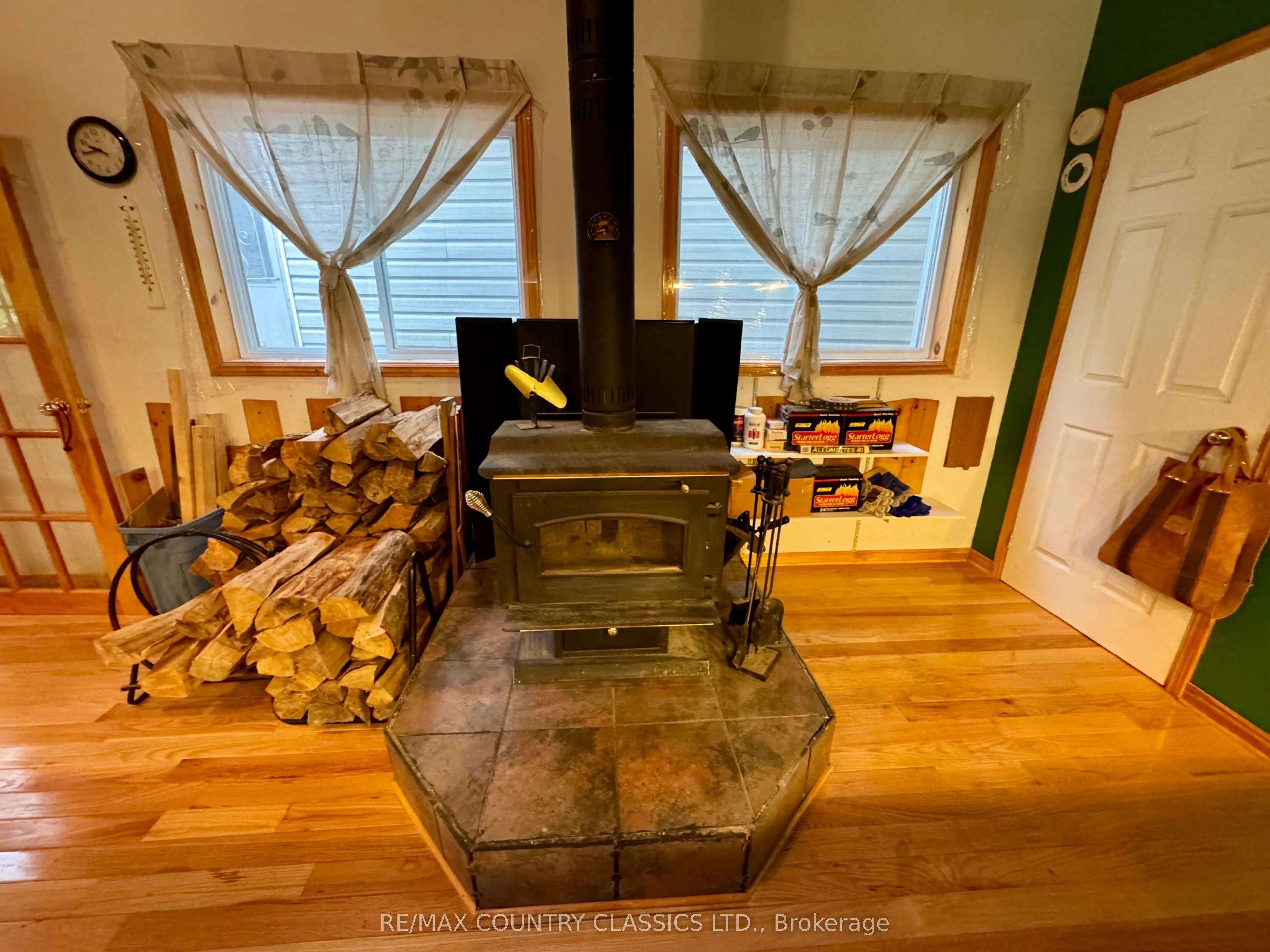256 Elgin Road