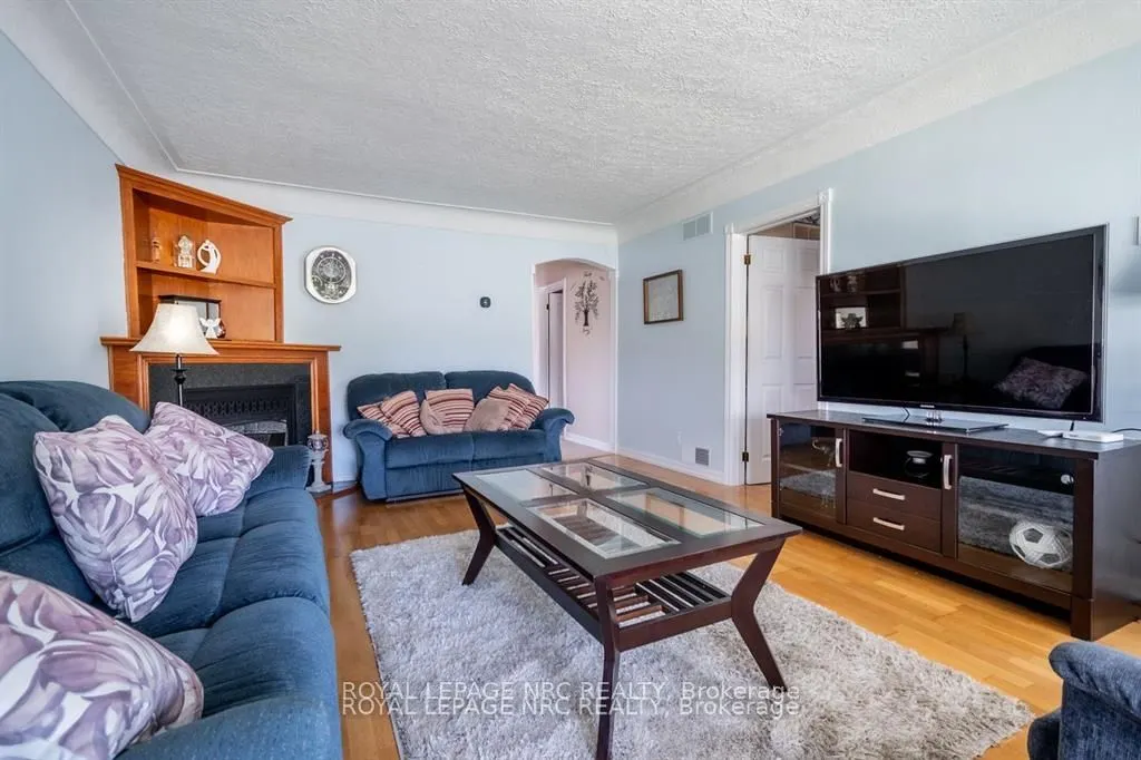 15 Kilgour Avenue
