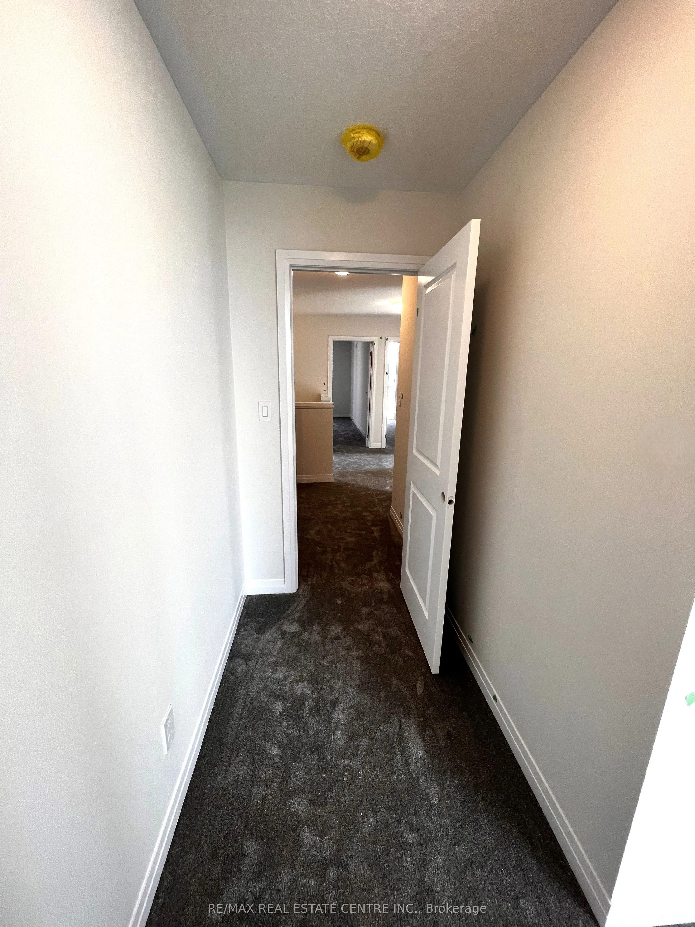 261 Woodbine Avenue, #F001