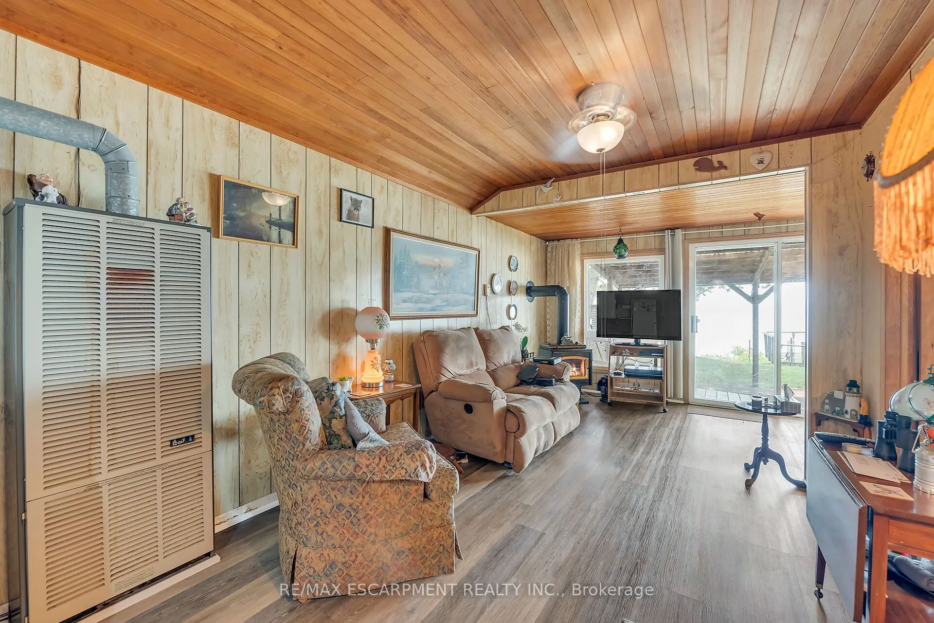 966 South Coast Drive