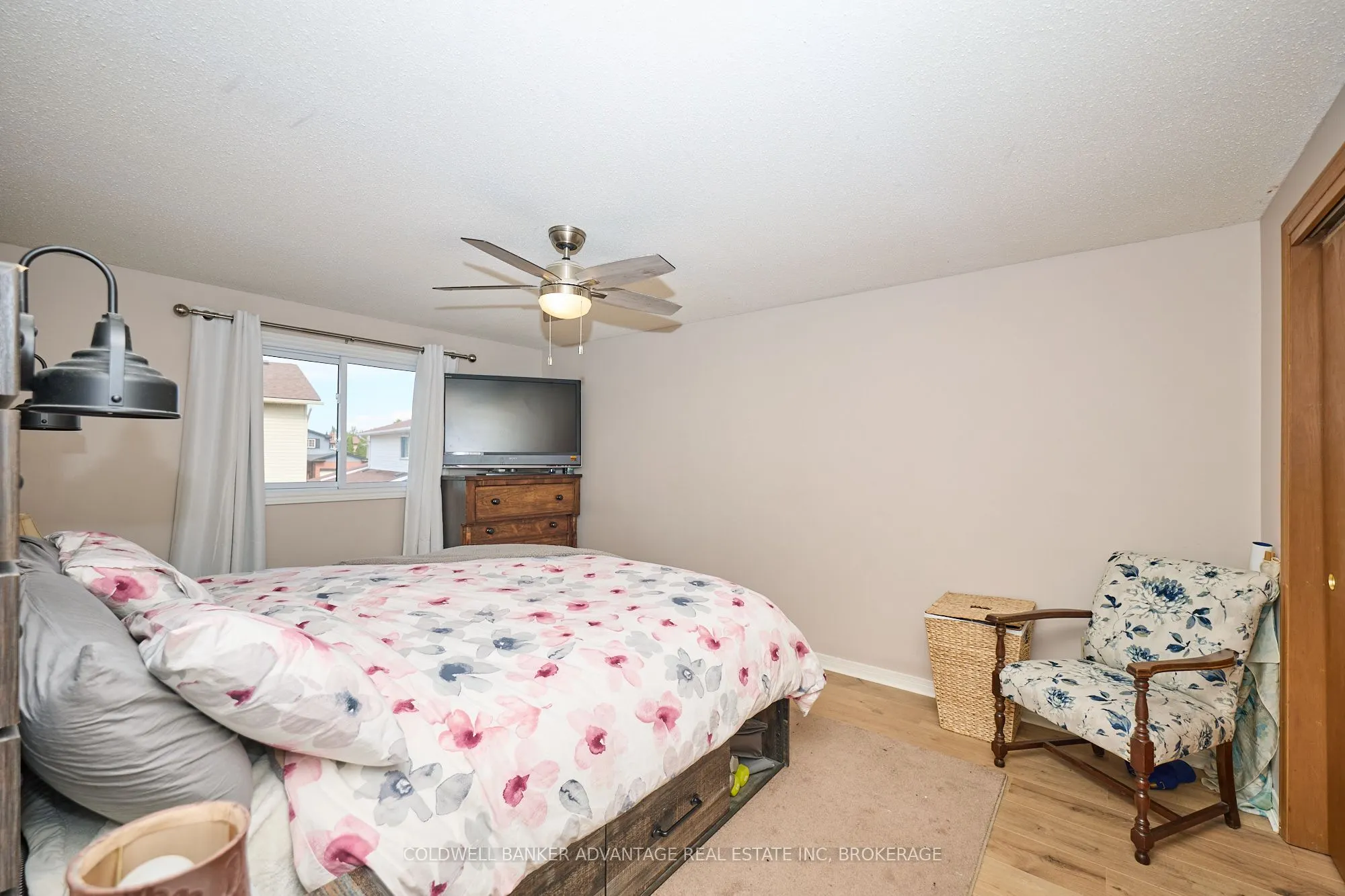 33 Naples Court
